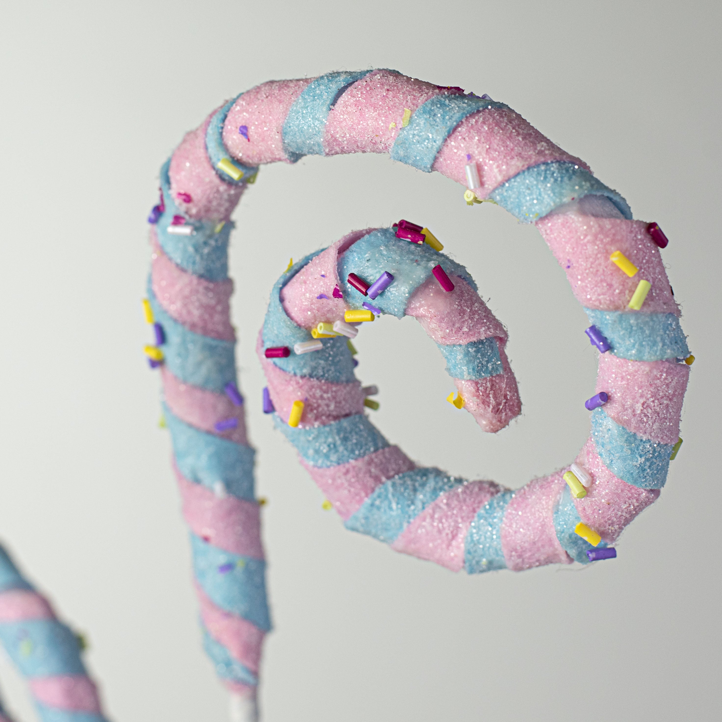 28" Felt Spiral Sprinkle Spray: Pink & Blue Lifestyle Photo