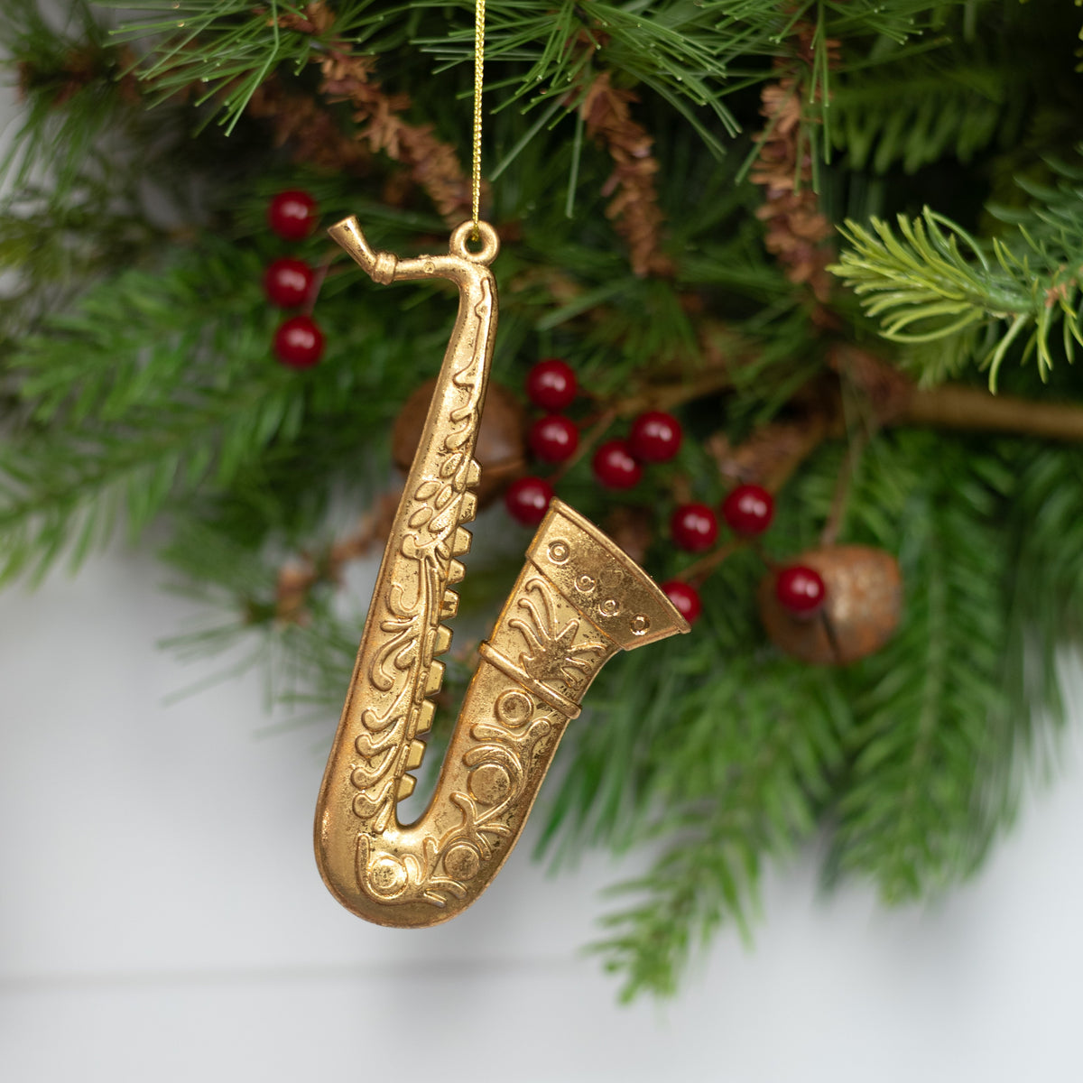 5" Flat Musical Instrument Ornaments: Gold (3 Assorted) detail photo 5