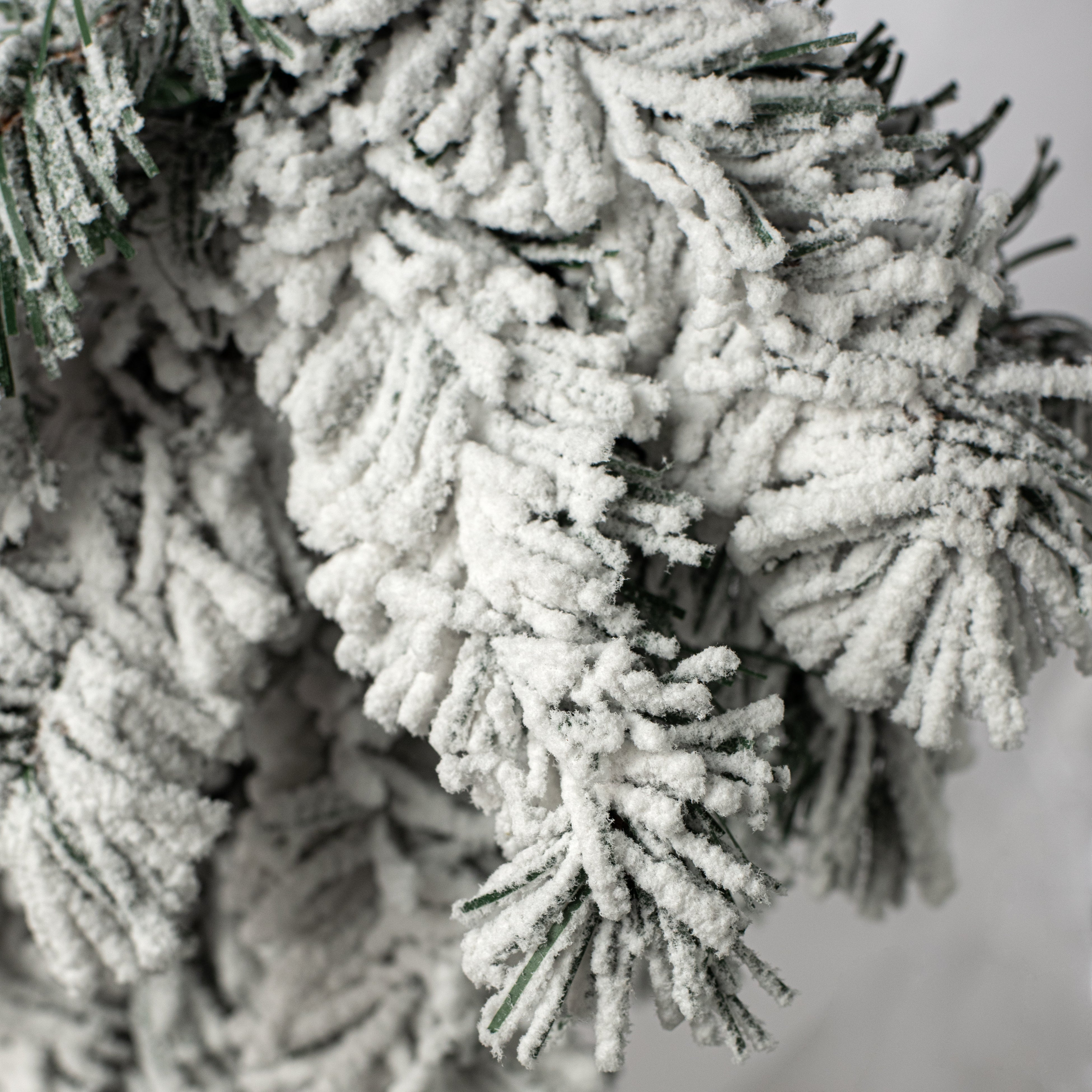 32" Flocked Kirkwood Pine Swag (36 Tips) detail photo 3