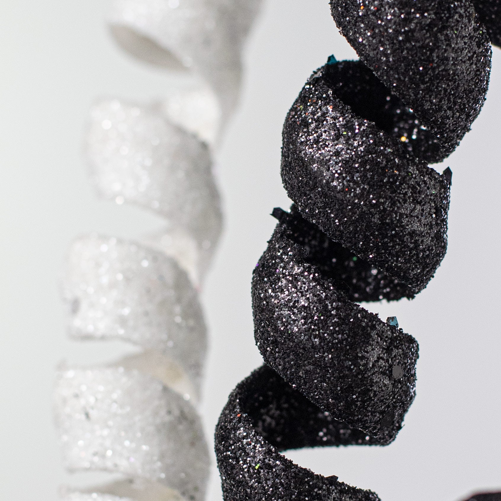 16" Frizzy Curly Pick: Black, White Lifestyle Photo