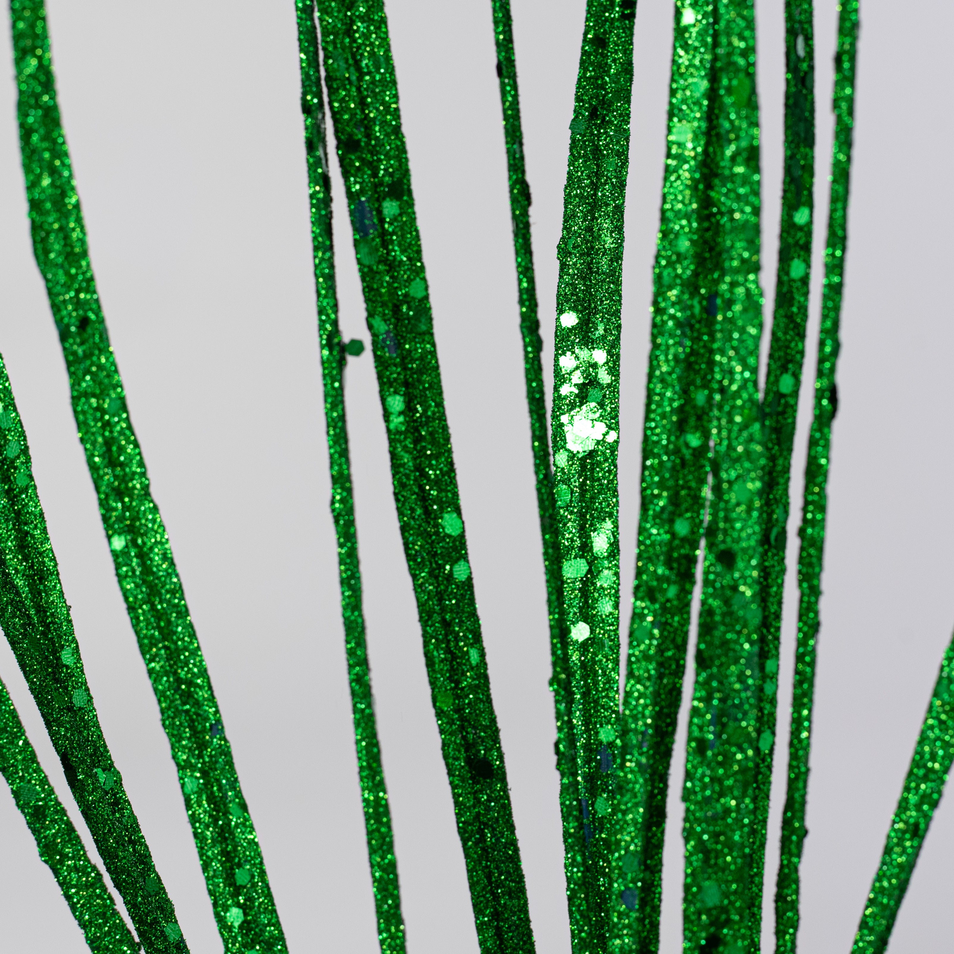 32" Glitter Sword Grass Spray: Emerald Green Lifestyle Photo