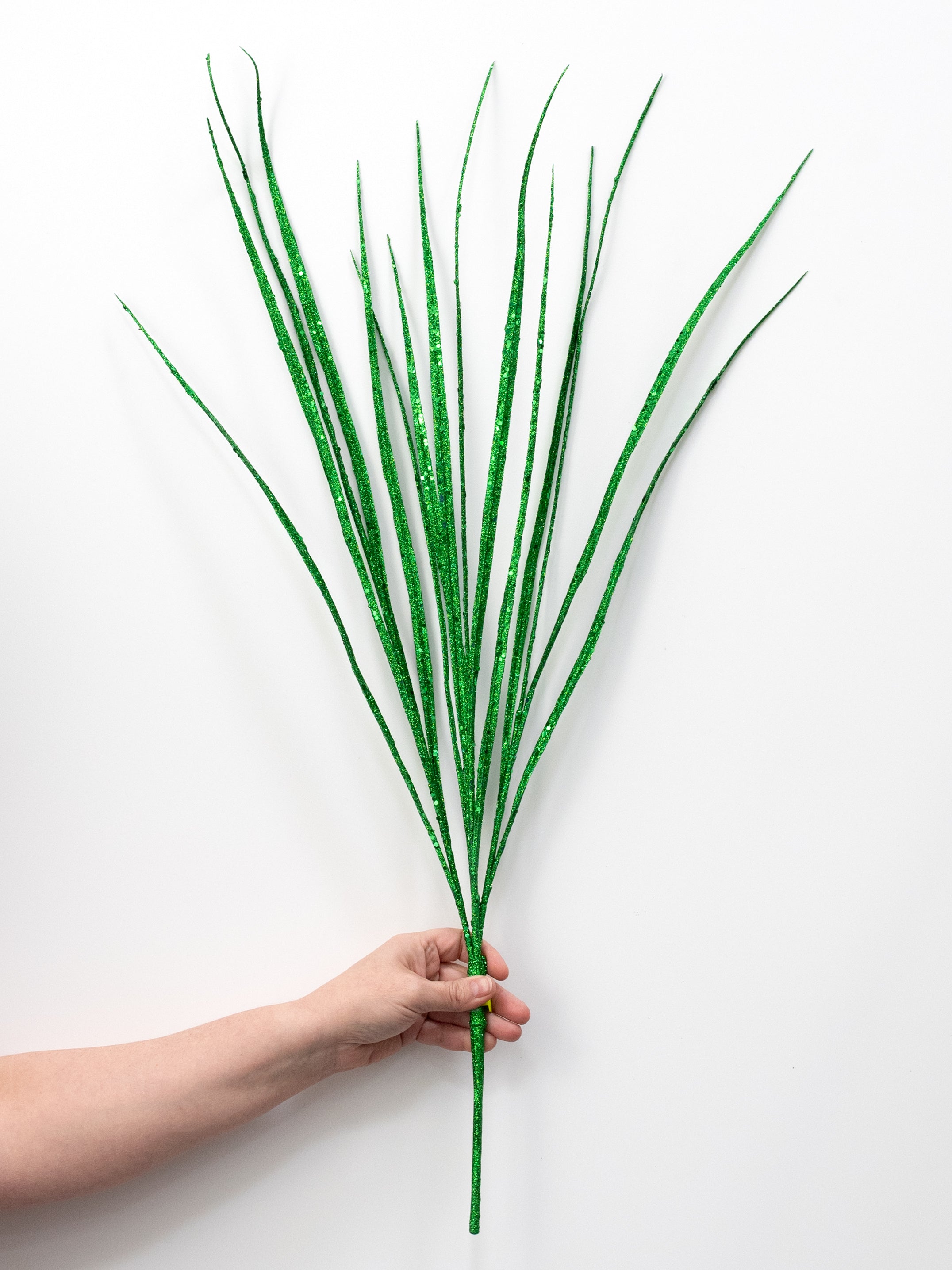 32" Glitter Sword Grass Spray: Emerald Green detail photo 3