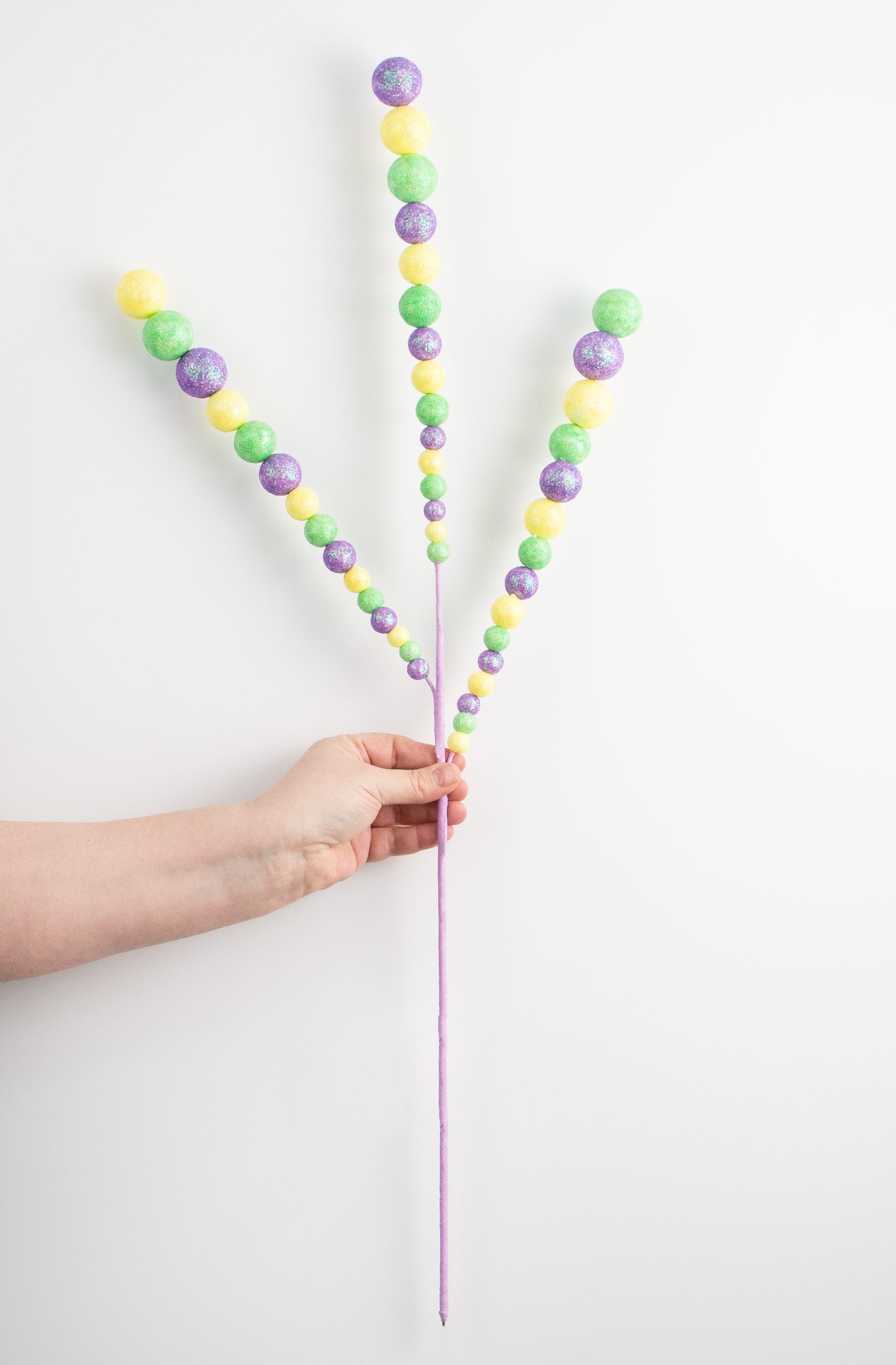 29" Graduated Ball Spray: Yellow, Lime Green, Lavender detail photo 3