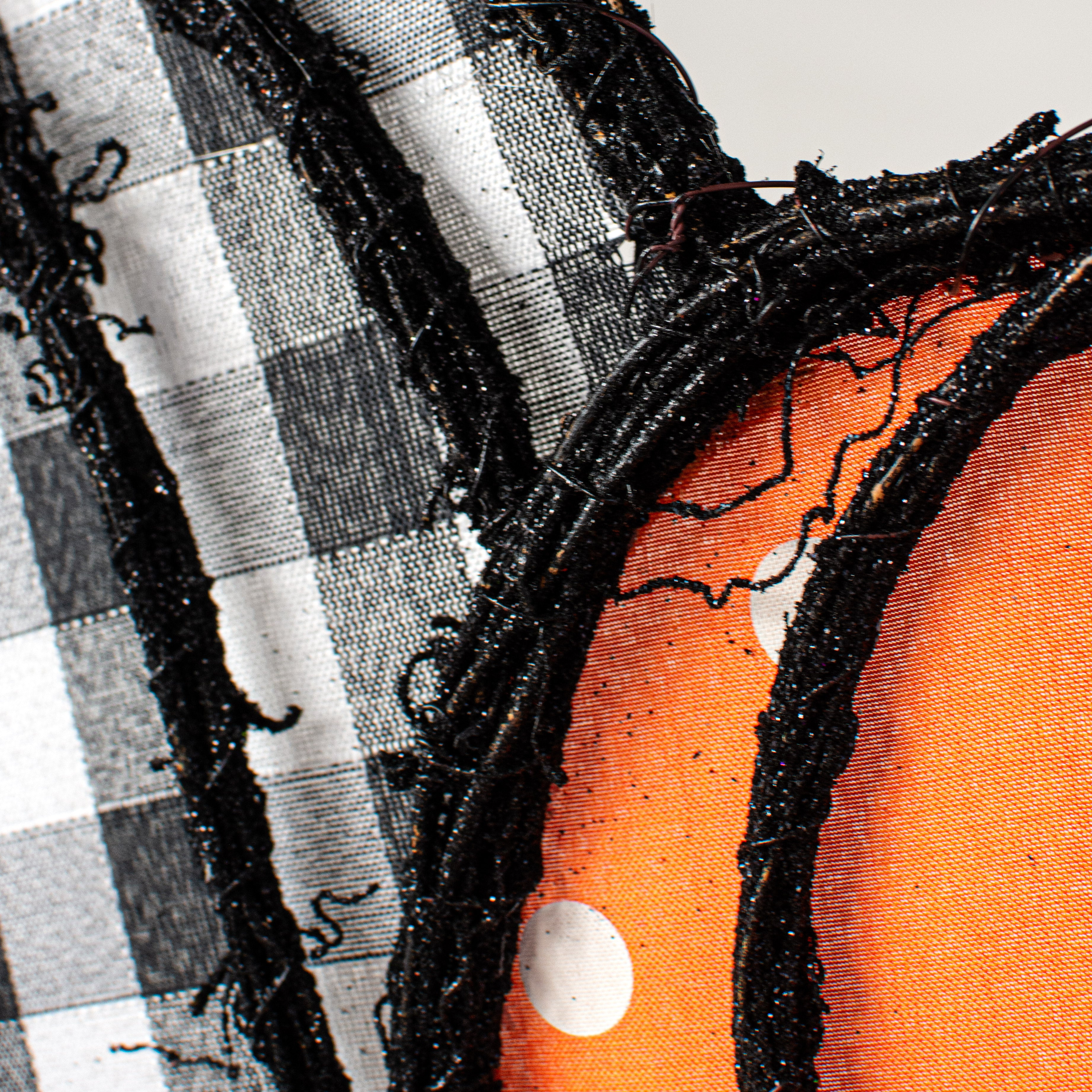 24" Grapevine Hanger: Check & Polka Dot Pumpkins detail photo 3