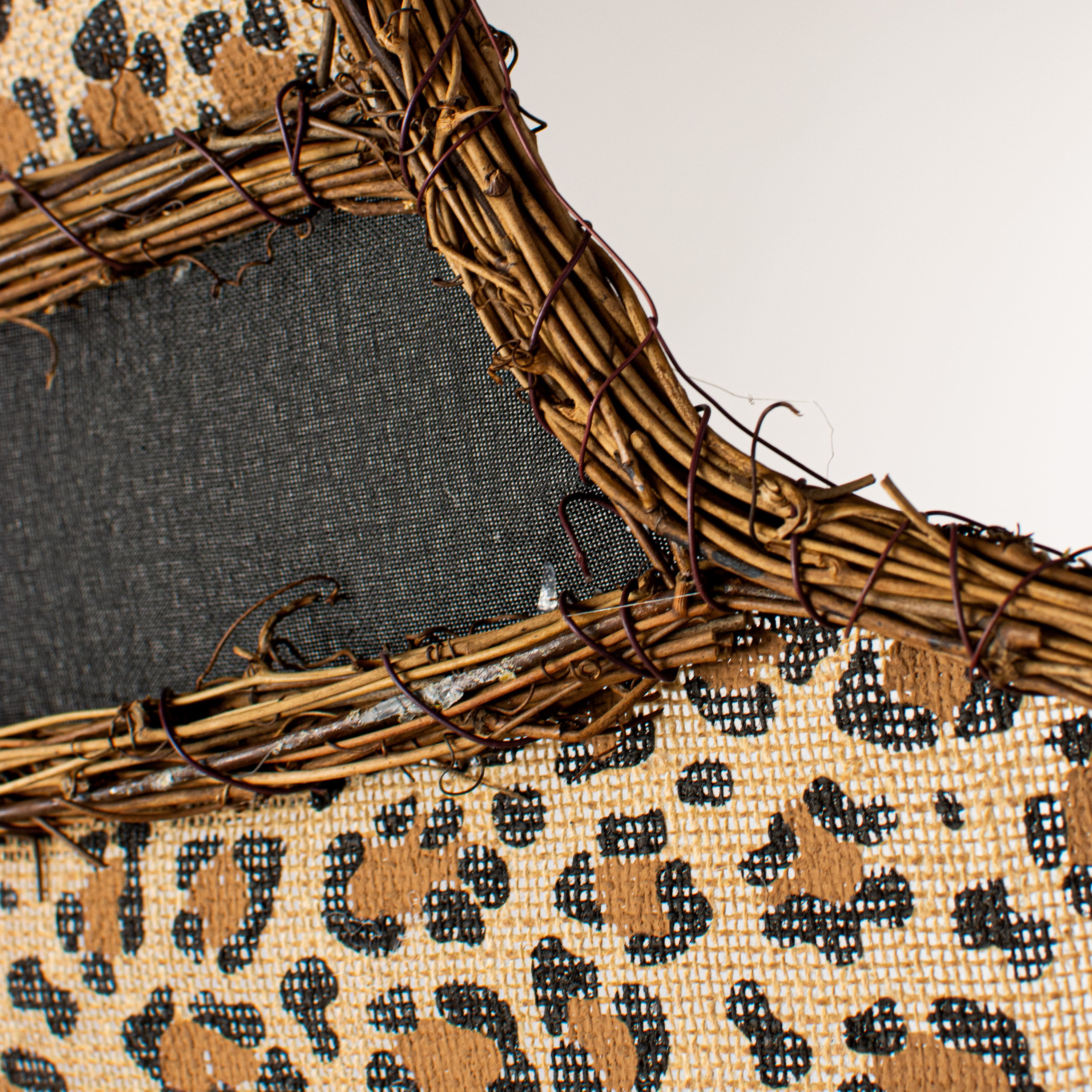 21" Grapevine Hanger: Leopard Print Witch Hat detail photo 3