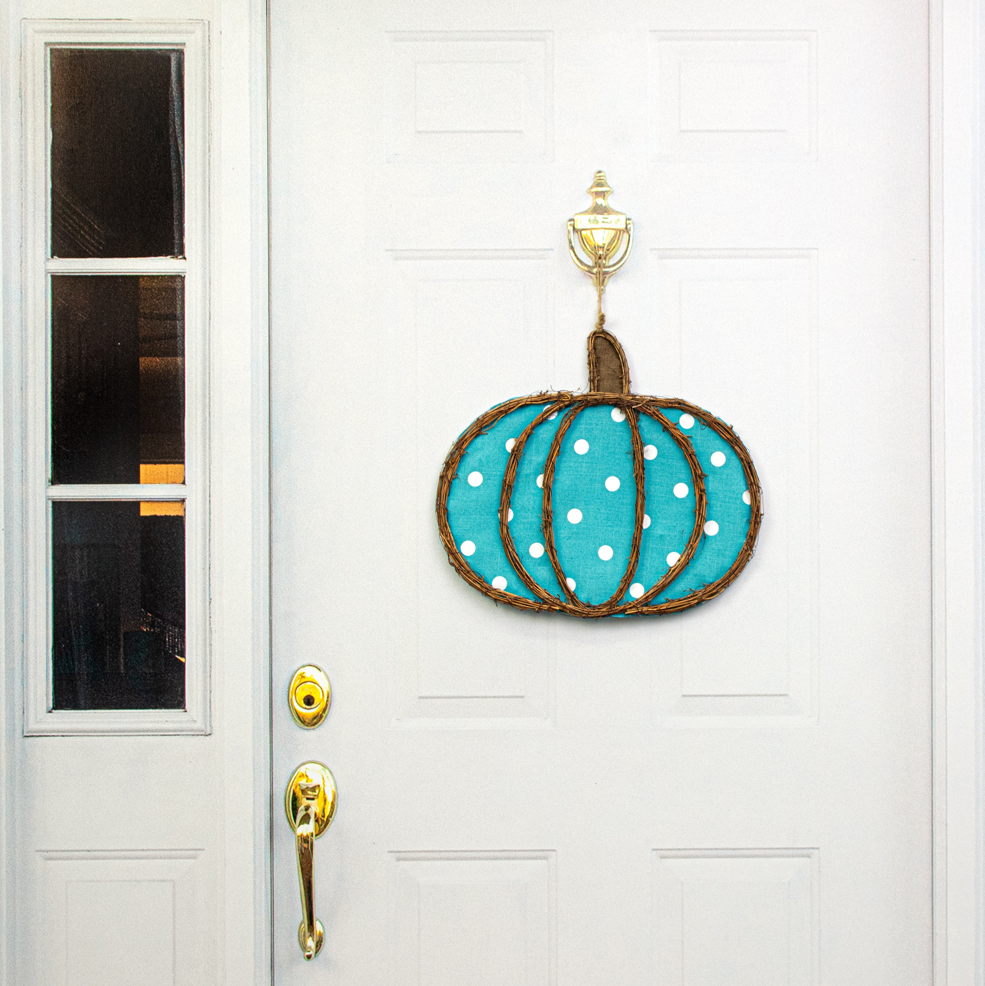 16" Grapevine Hanger: Light Teal Pumpkin Lifestyle Photo