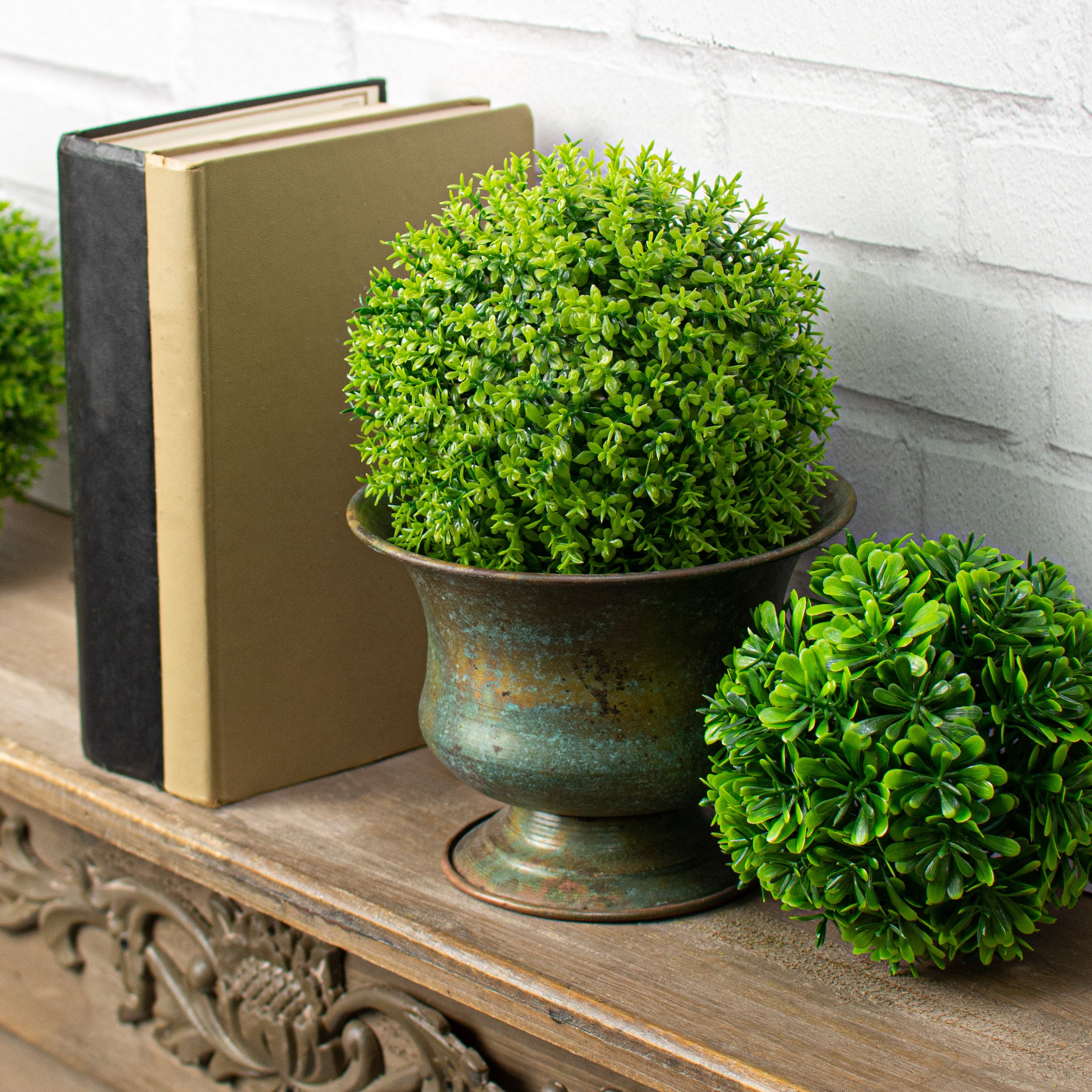 5" Green Thyme Ball Lifestyle Photo