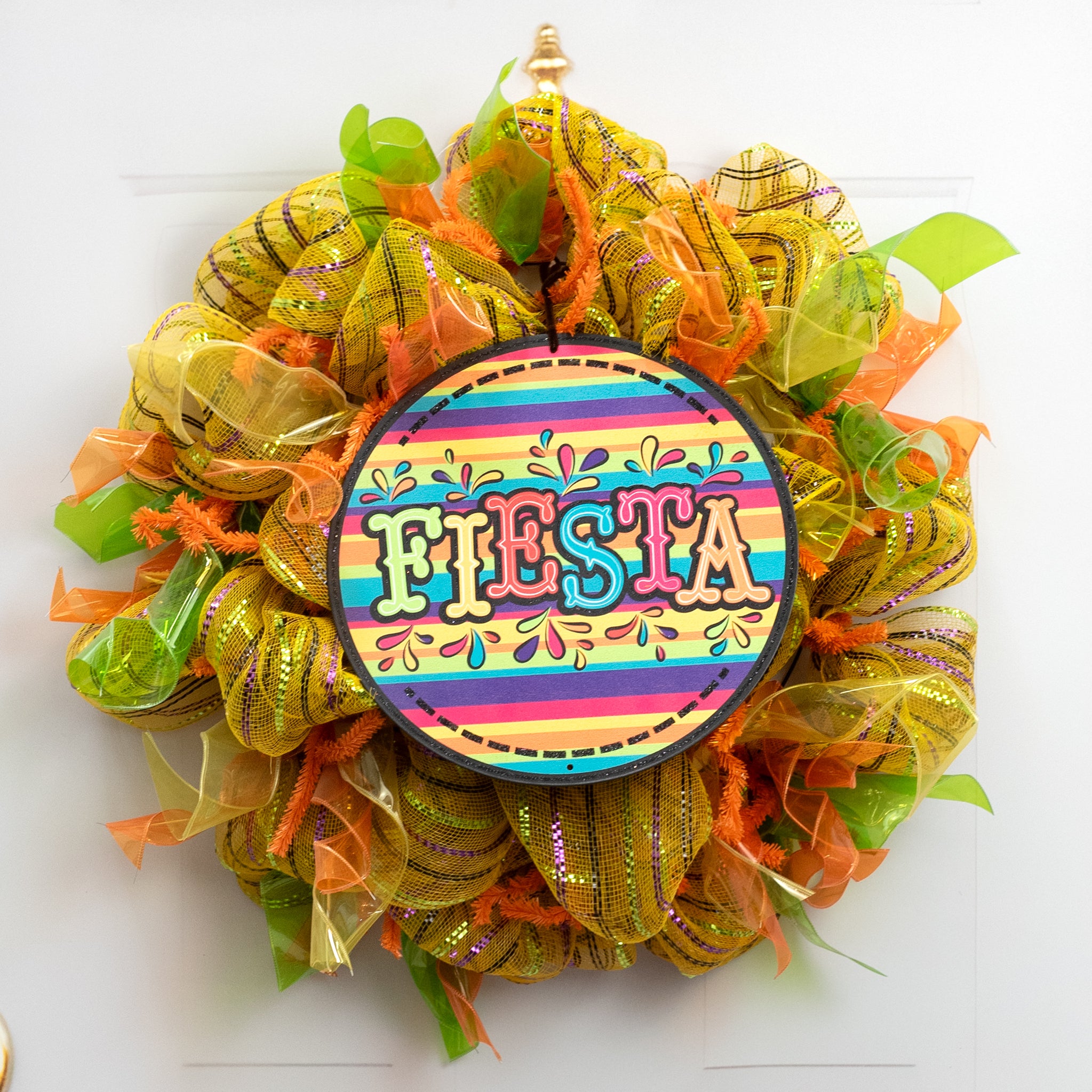 12" Round Metal Sign: Fiesta