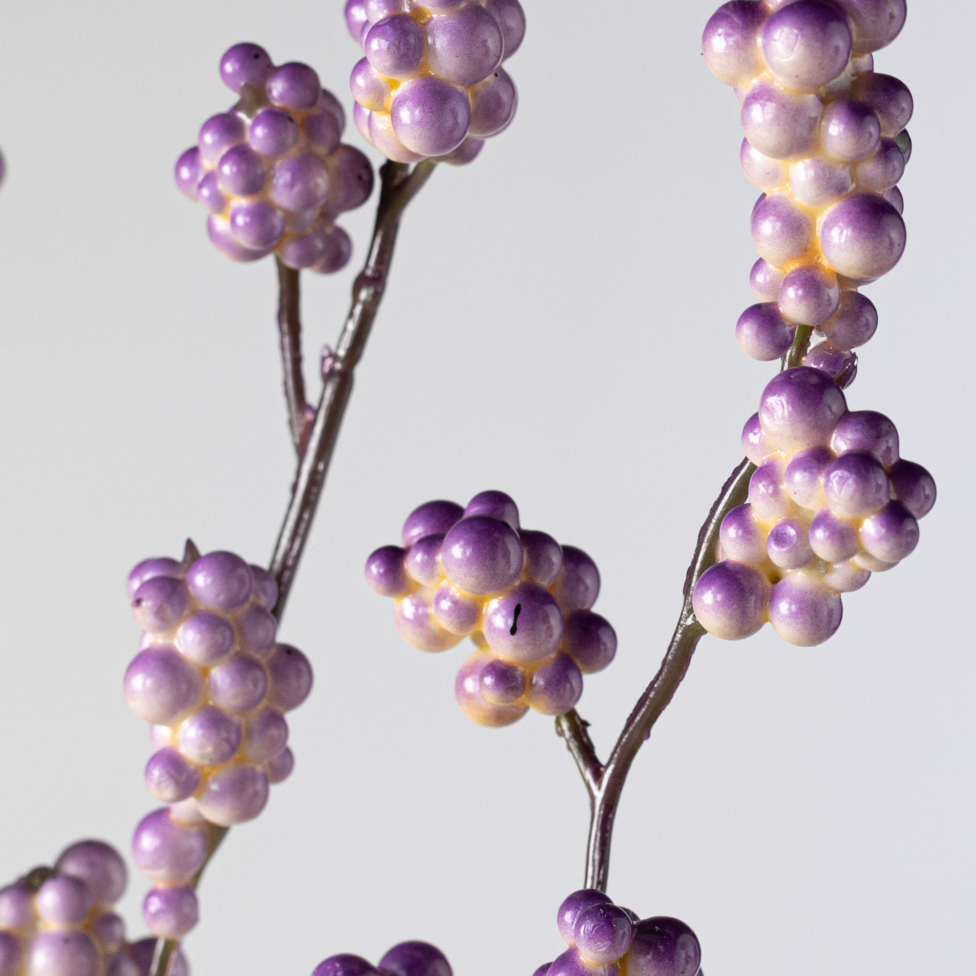26" Mini Berry Clusters Spray: Lavender Purple