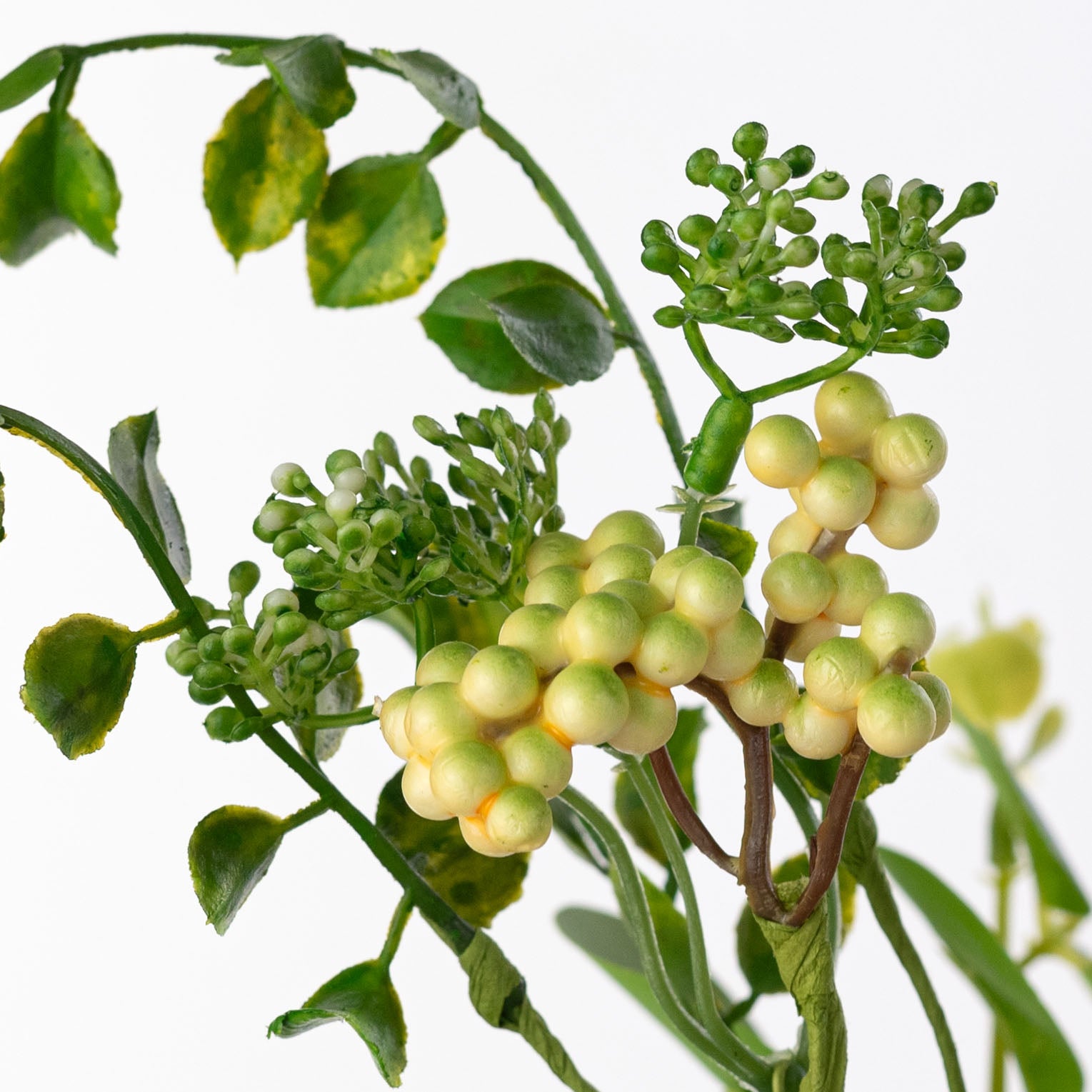 24" Moss Felt Bunny & Leaves Spray