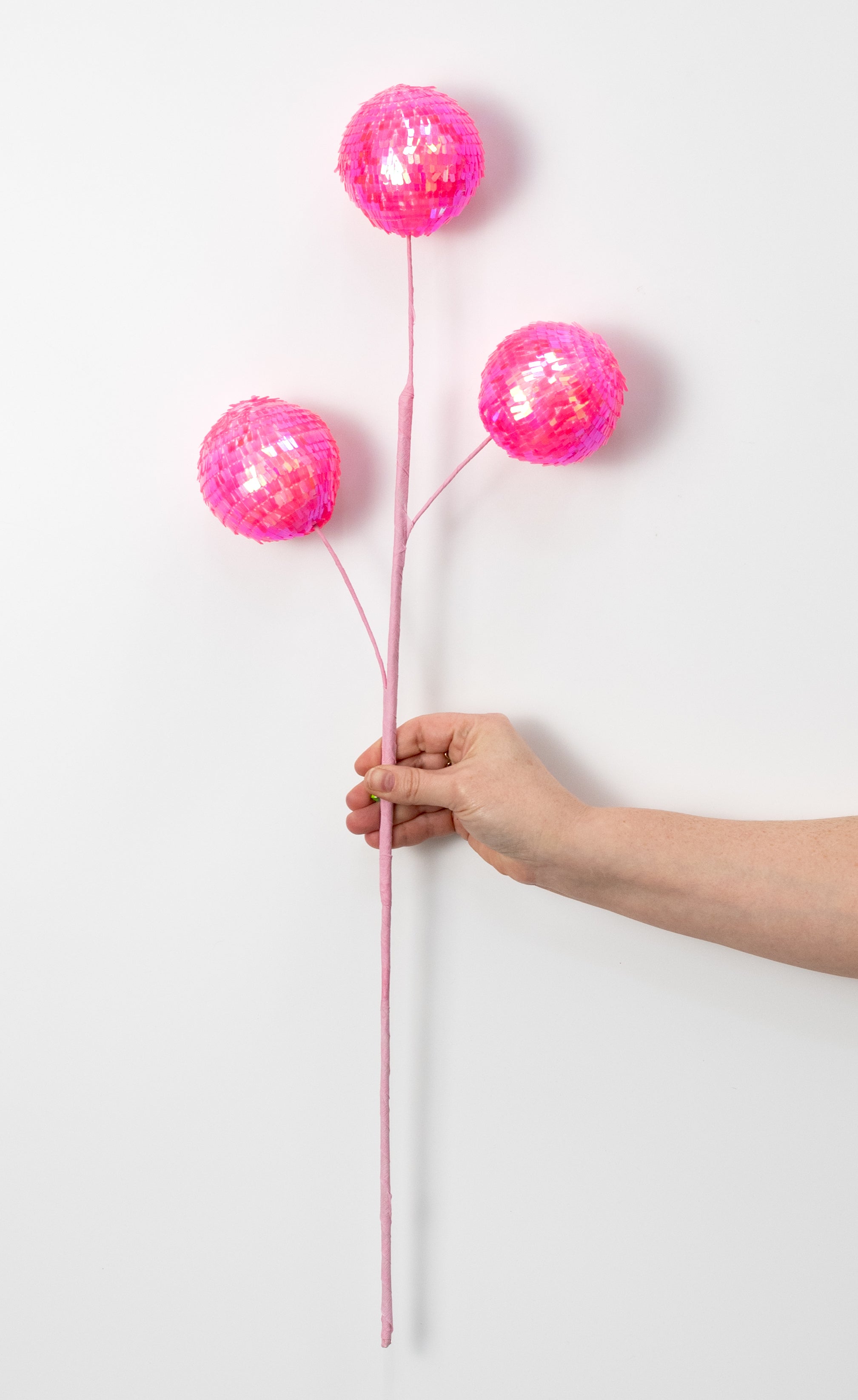 28" Sequin Ball Spray: Iridescent Hot Pink