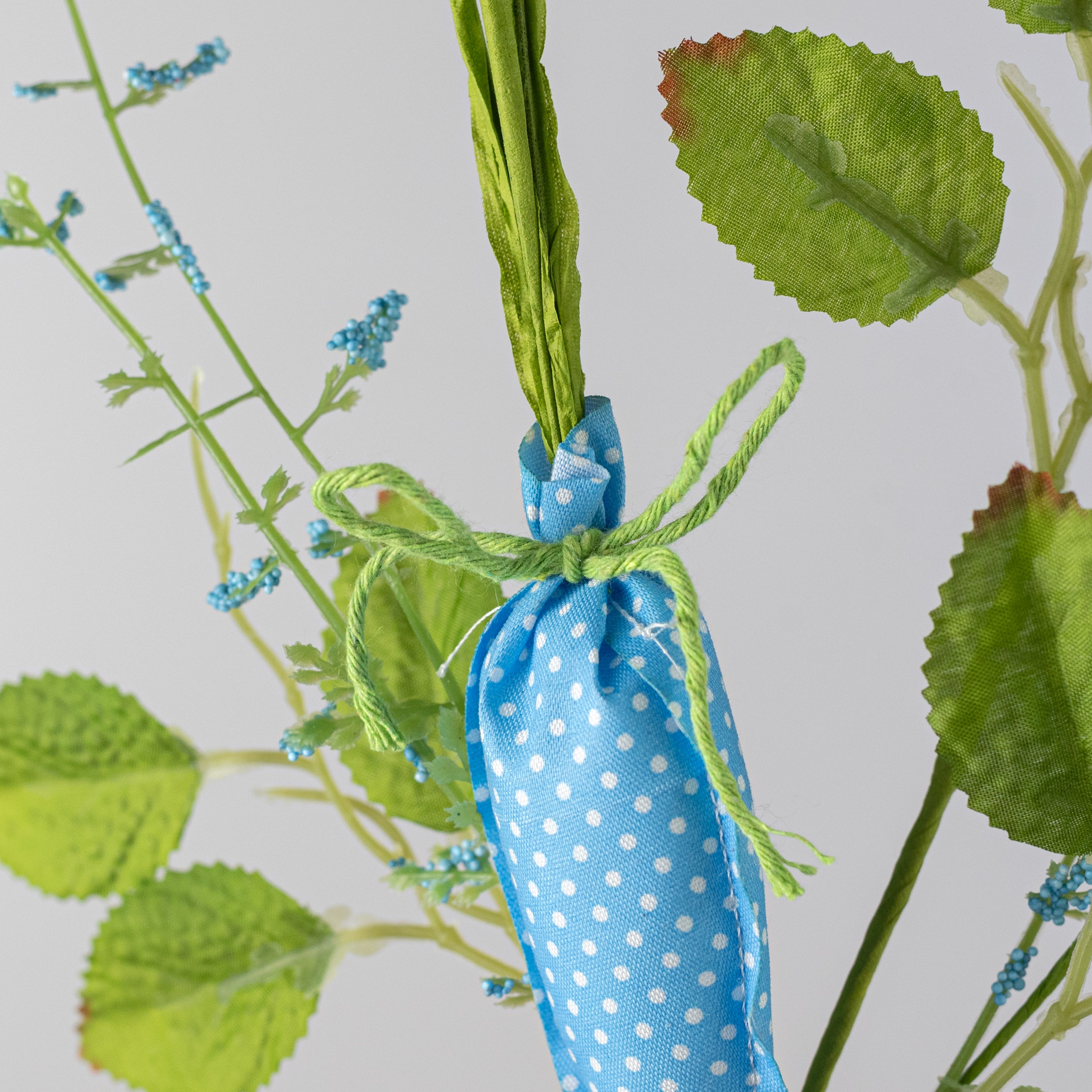 11" Polka Dot Carrot & Leaves Pick: Blue