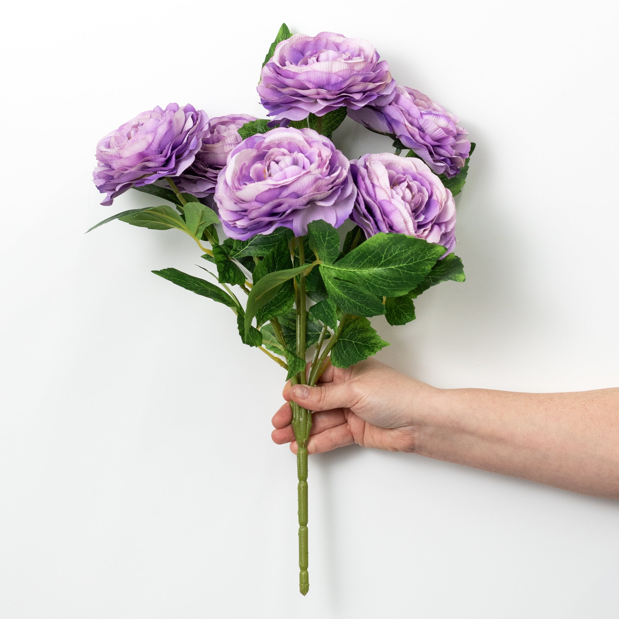 19" Ranunculus Bush: Lavender Purple (6 Stem)