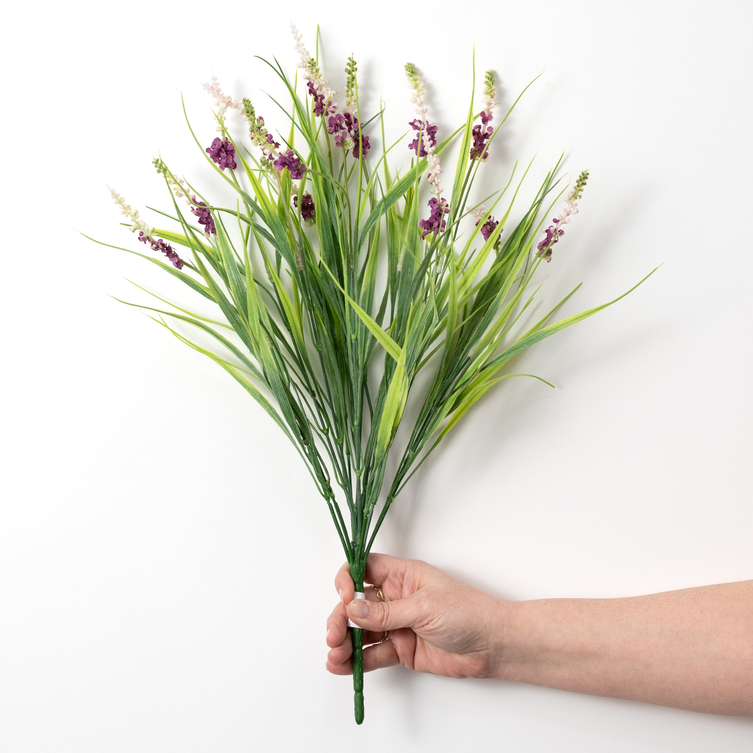20" Lavender Bush: Purple (14 Stem)