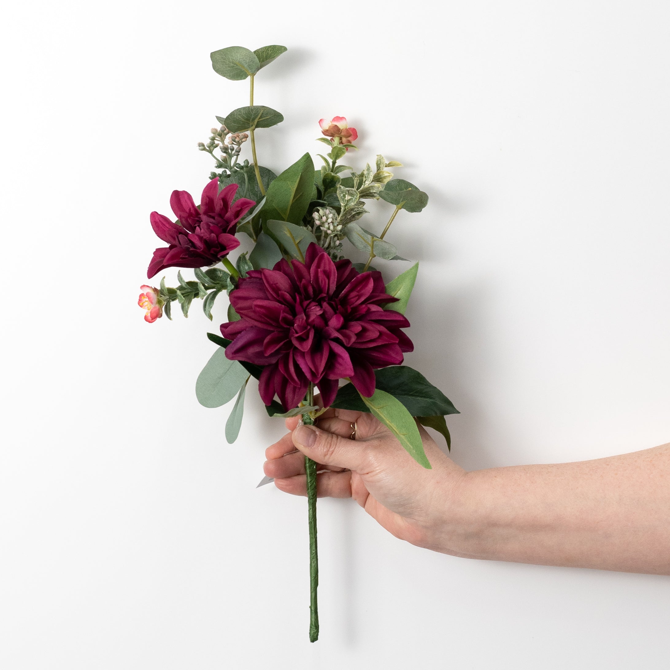 16" Dahlia Spray: Burgundy