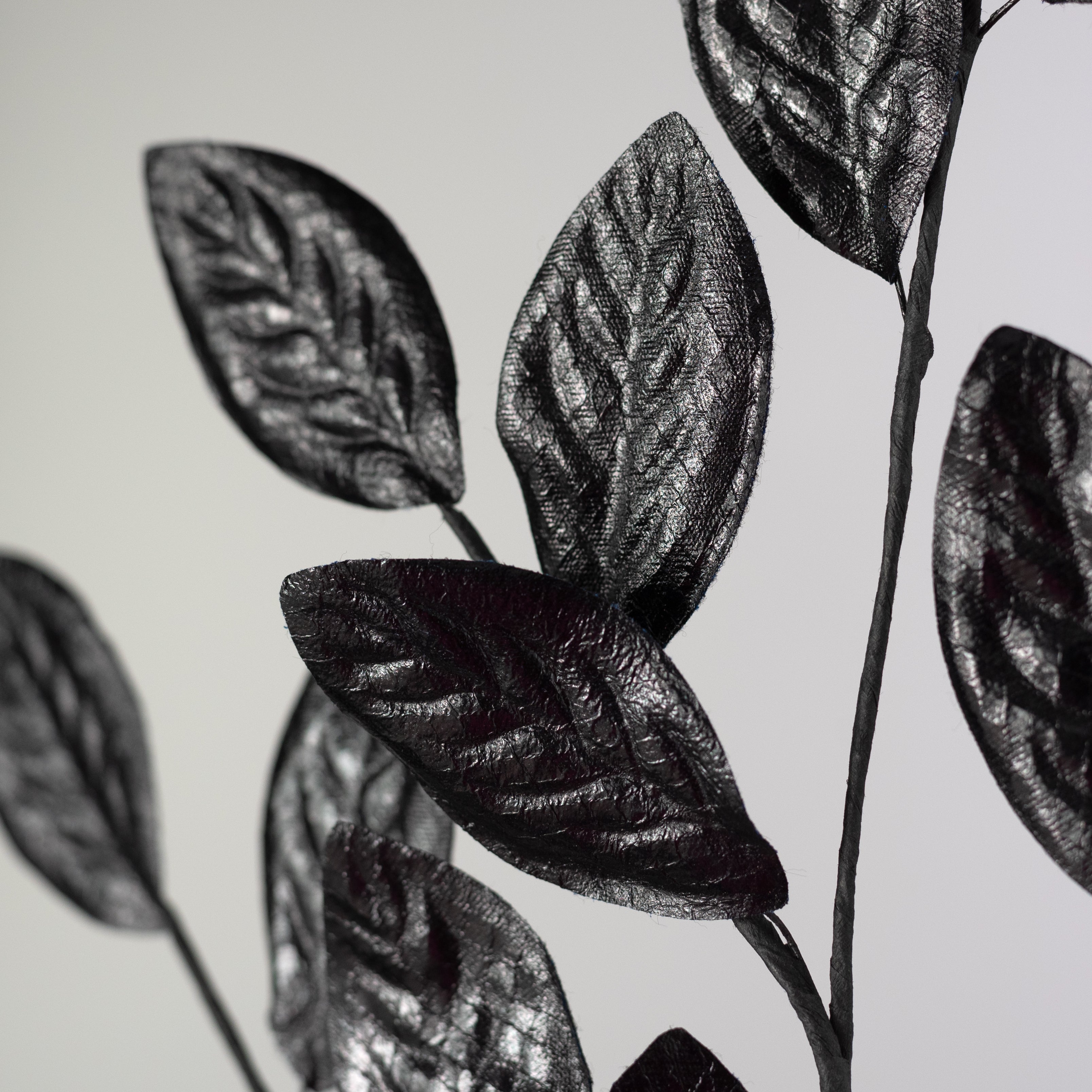 30" Metallic Snakeskin Leaves Spray: Black