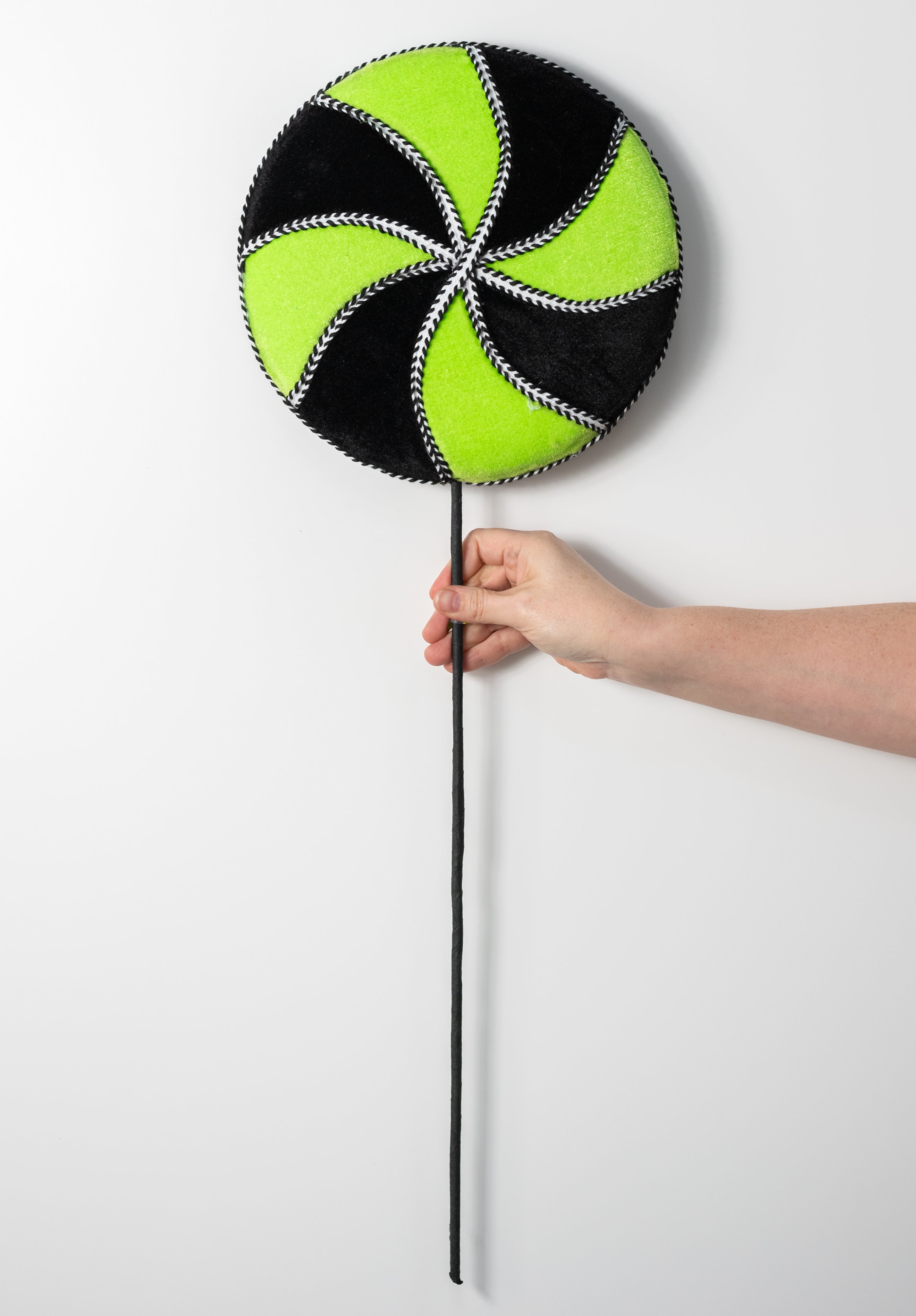 10" x 29" Velvet Lollipop Spray: Green & Black
