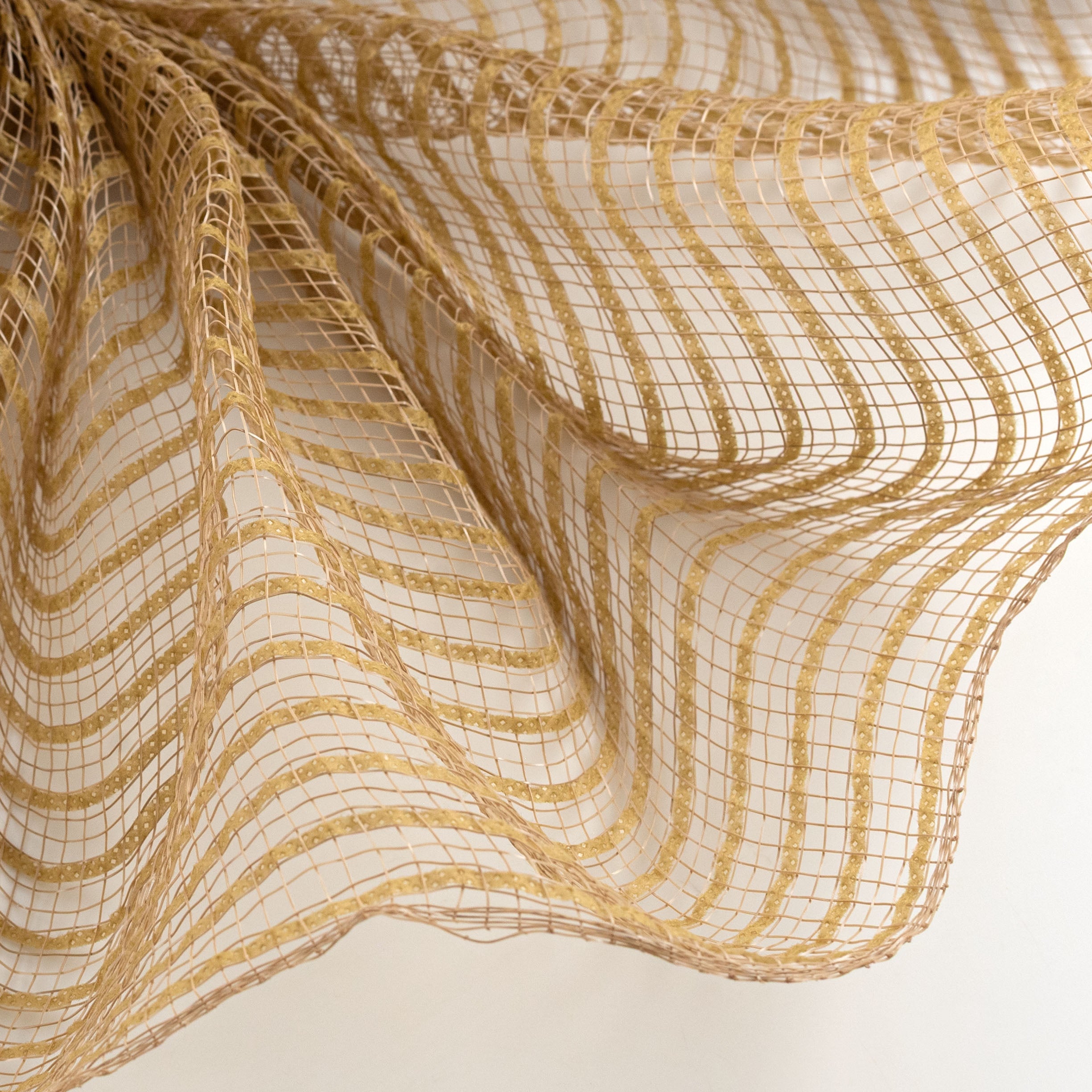 10" Breeze Mesh: Natural Tan