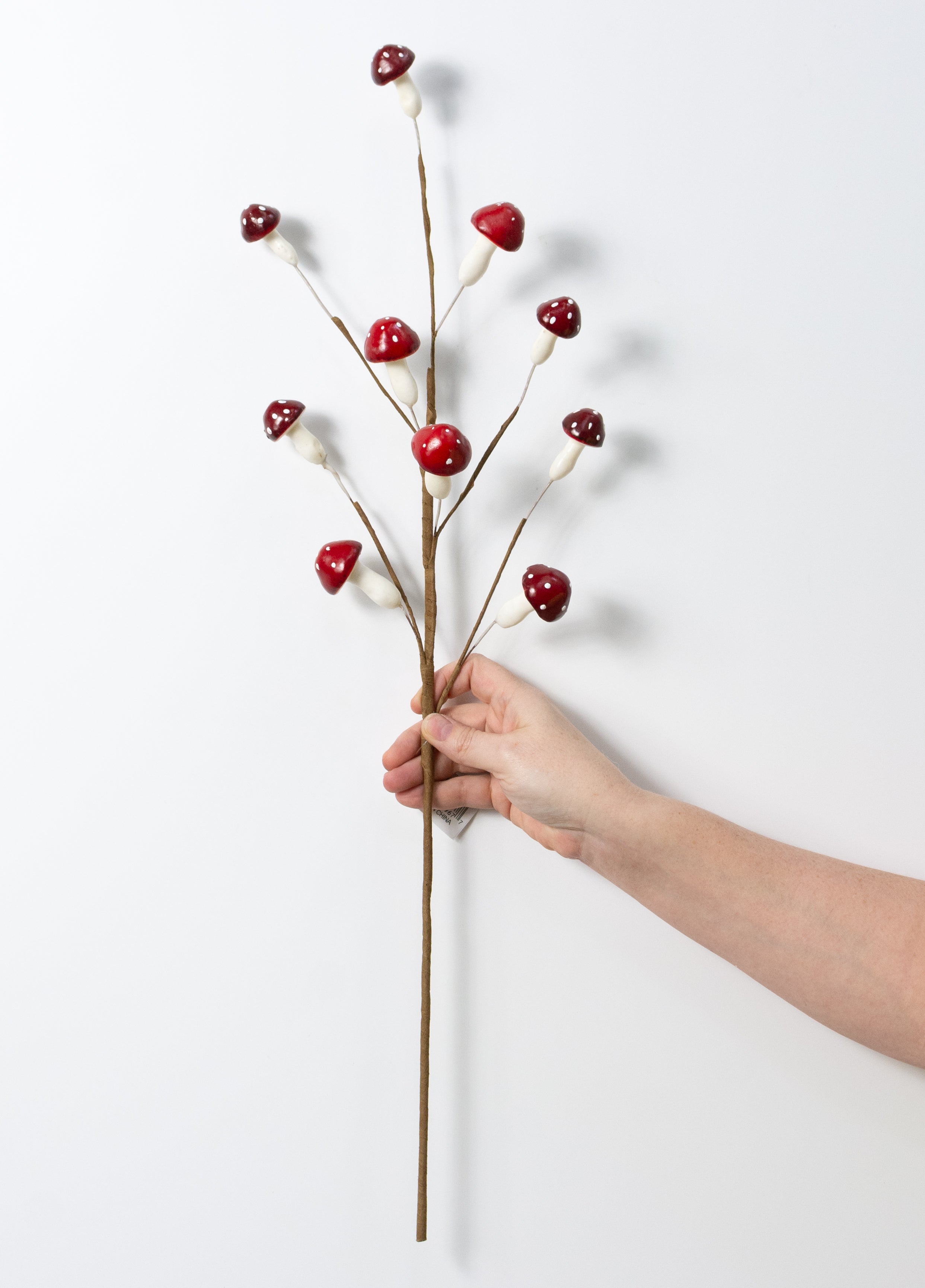 26" Mushroom Spray: Red & Burgundy