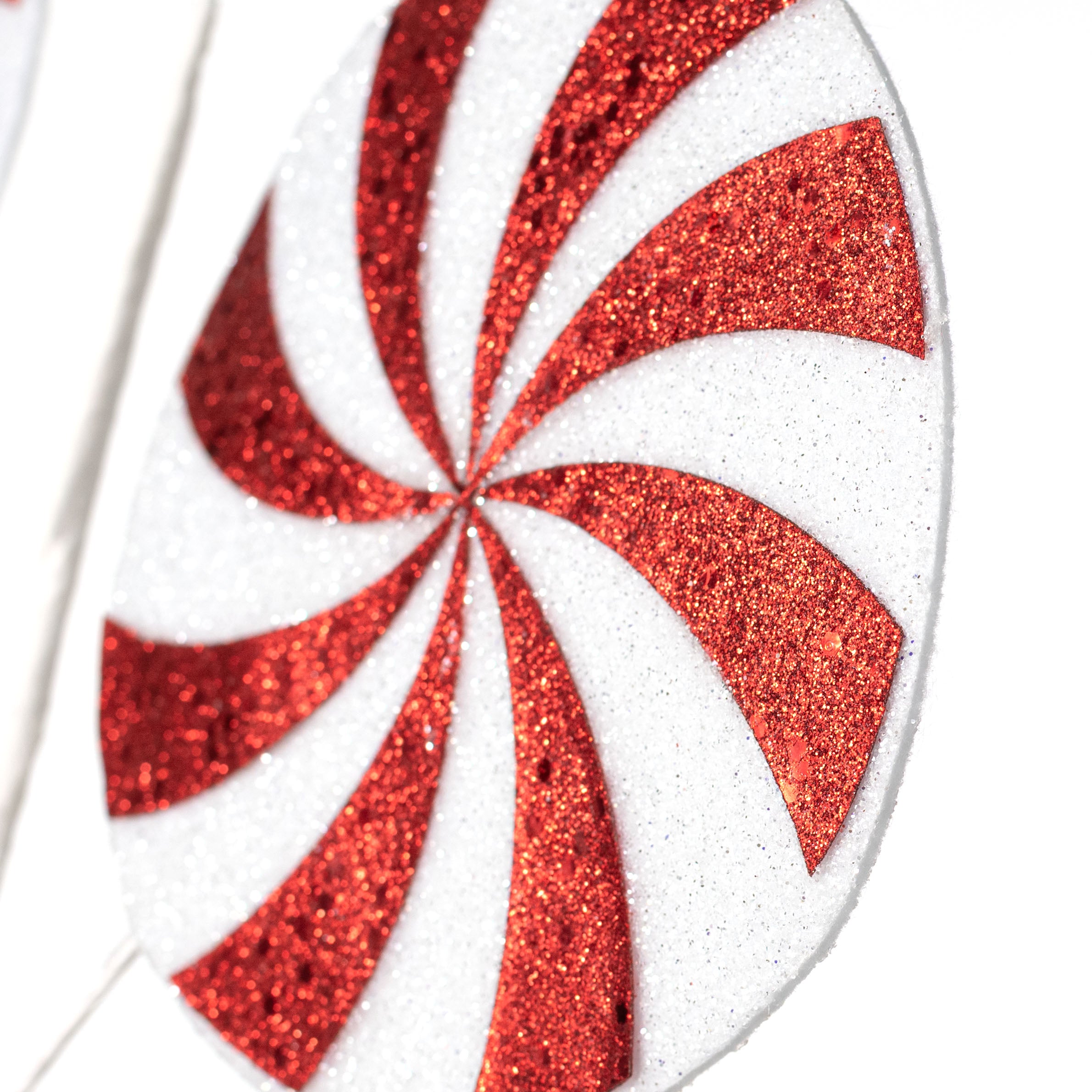 26" Peppermint Swirl Candy Spray