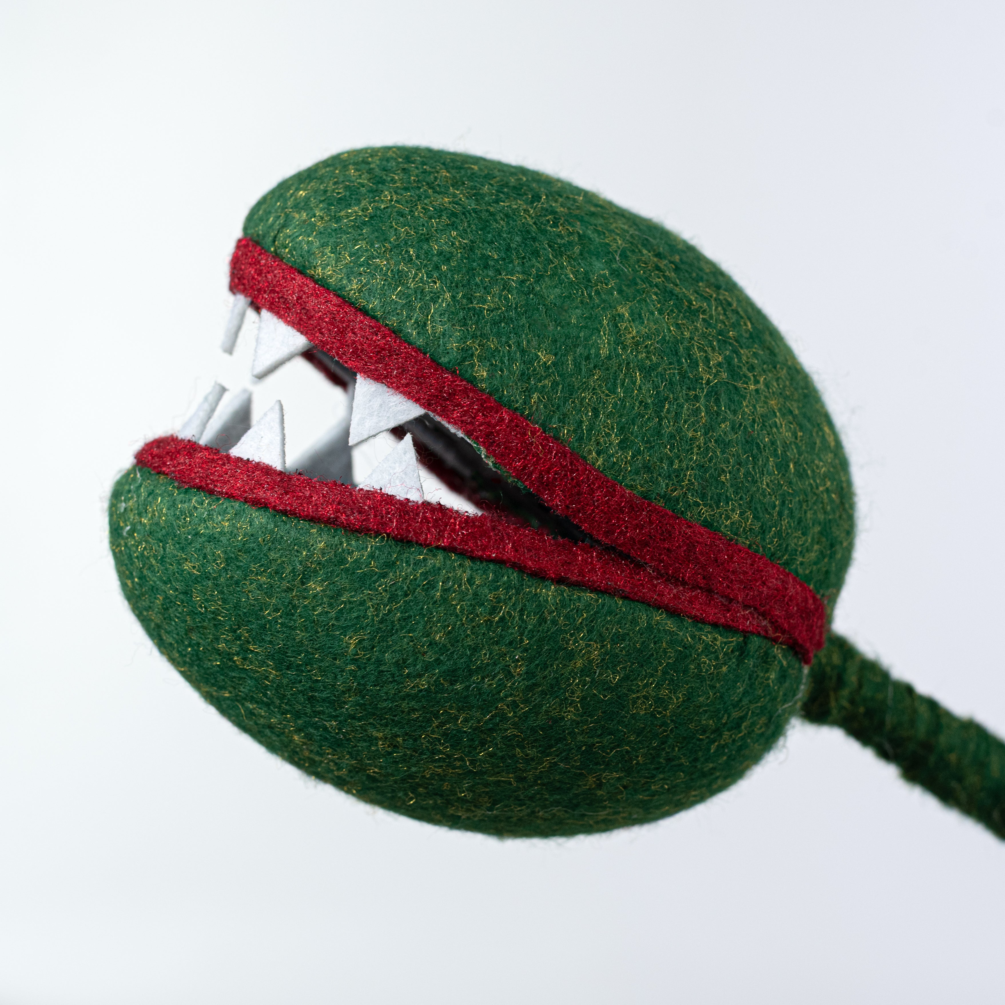 4" x 30" Felted Venus Flytrap Spray