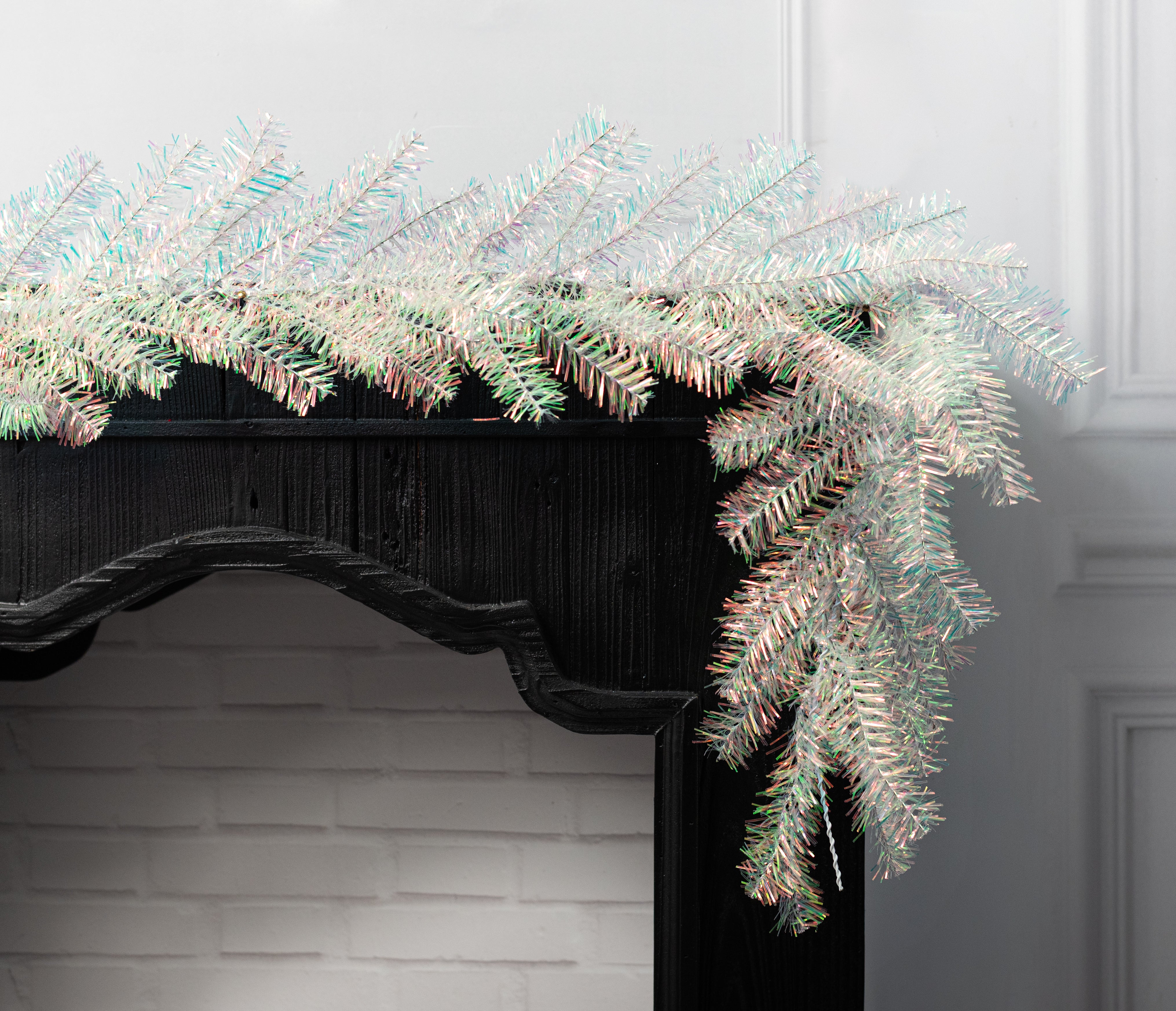 6' Pine Garland: Iridescent Clear (96 Tips)