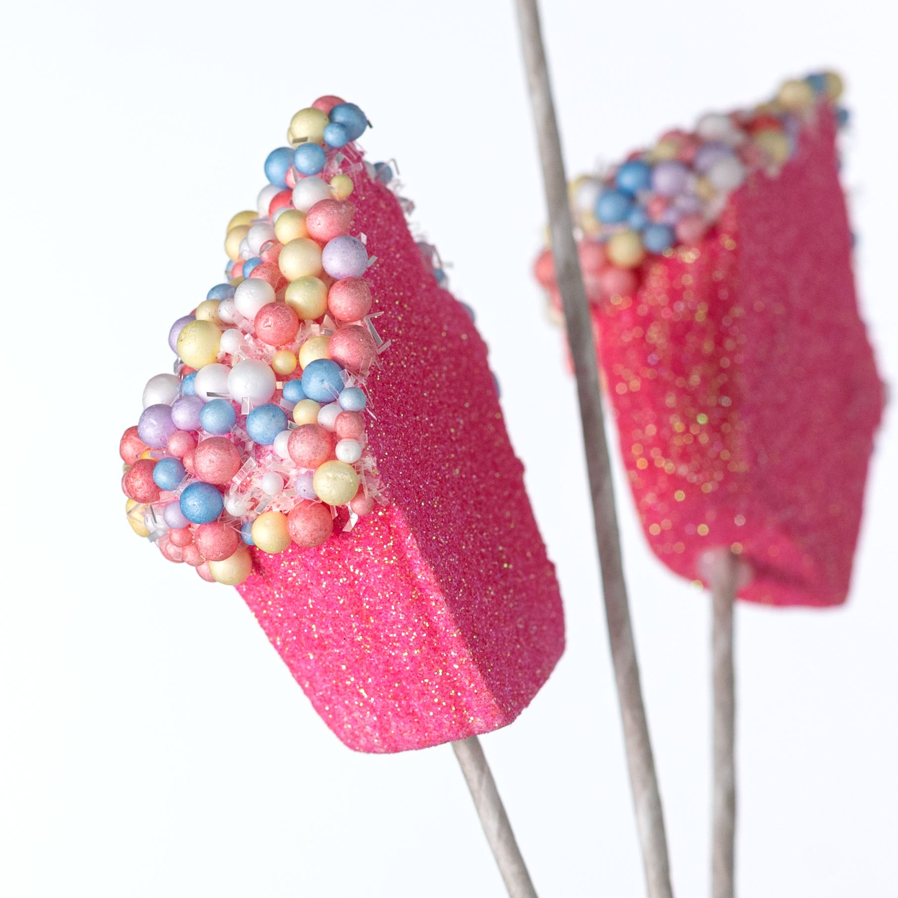 21" Pastel Sprinkle Half Cupcakes Spray: Glitter Pink