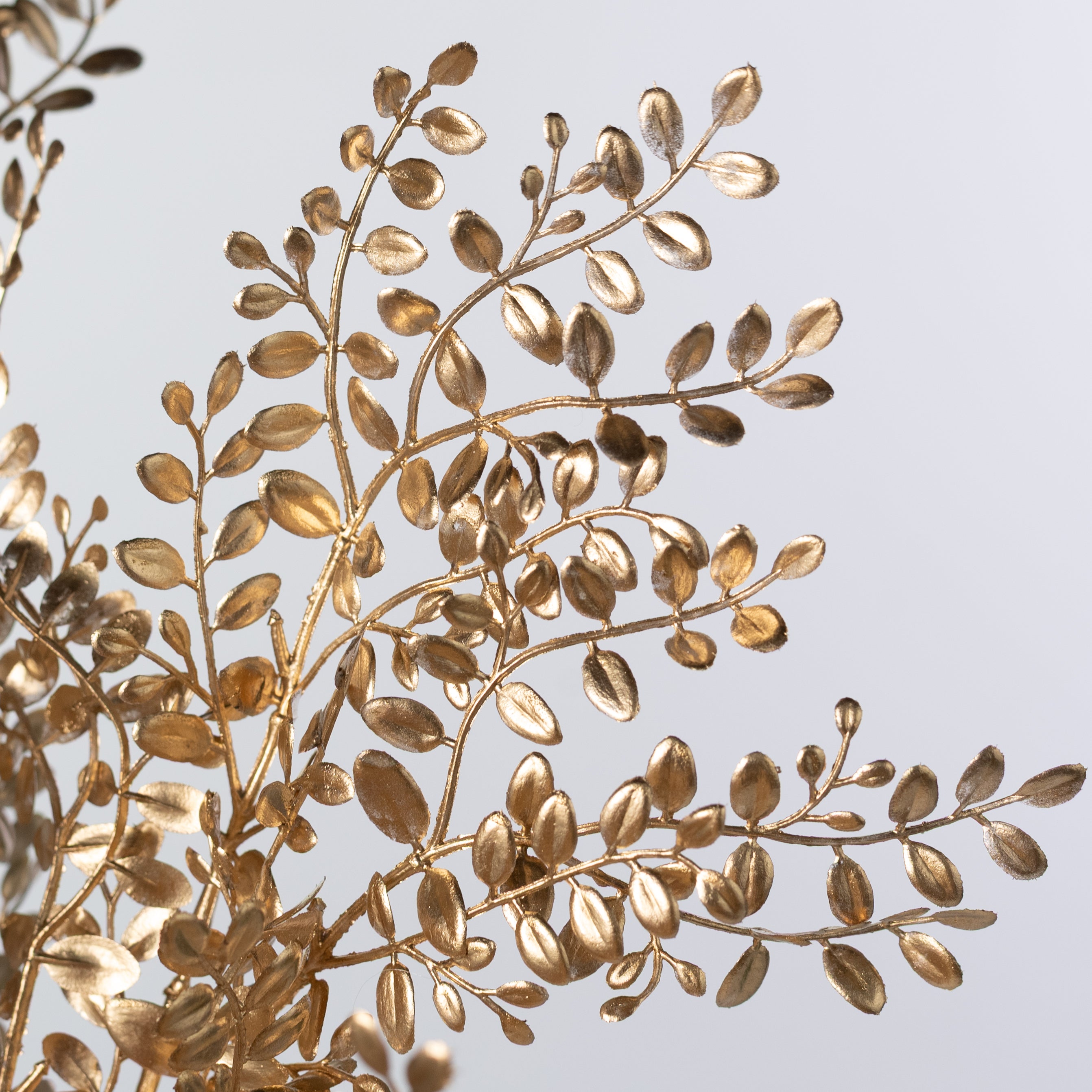 20" Metallic Button Leaf Fern Bush: Gold