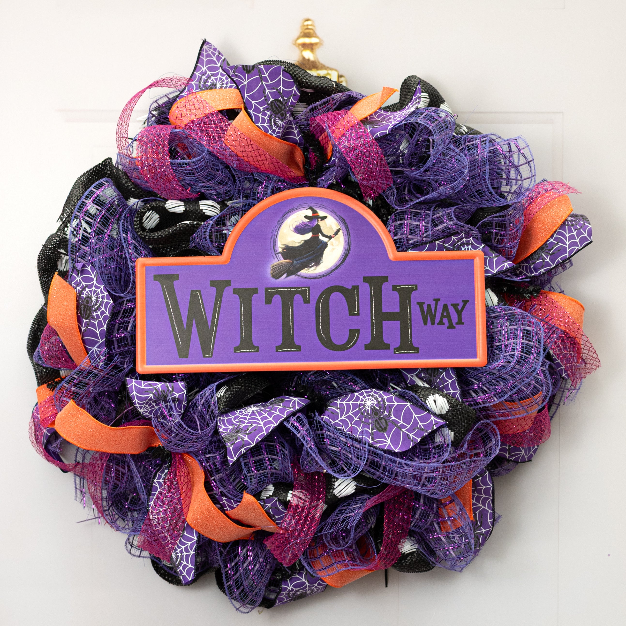 15" Embossed Metal Sign: Witch Way Street Sign