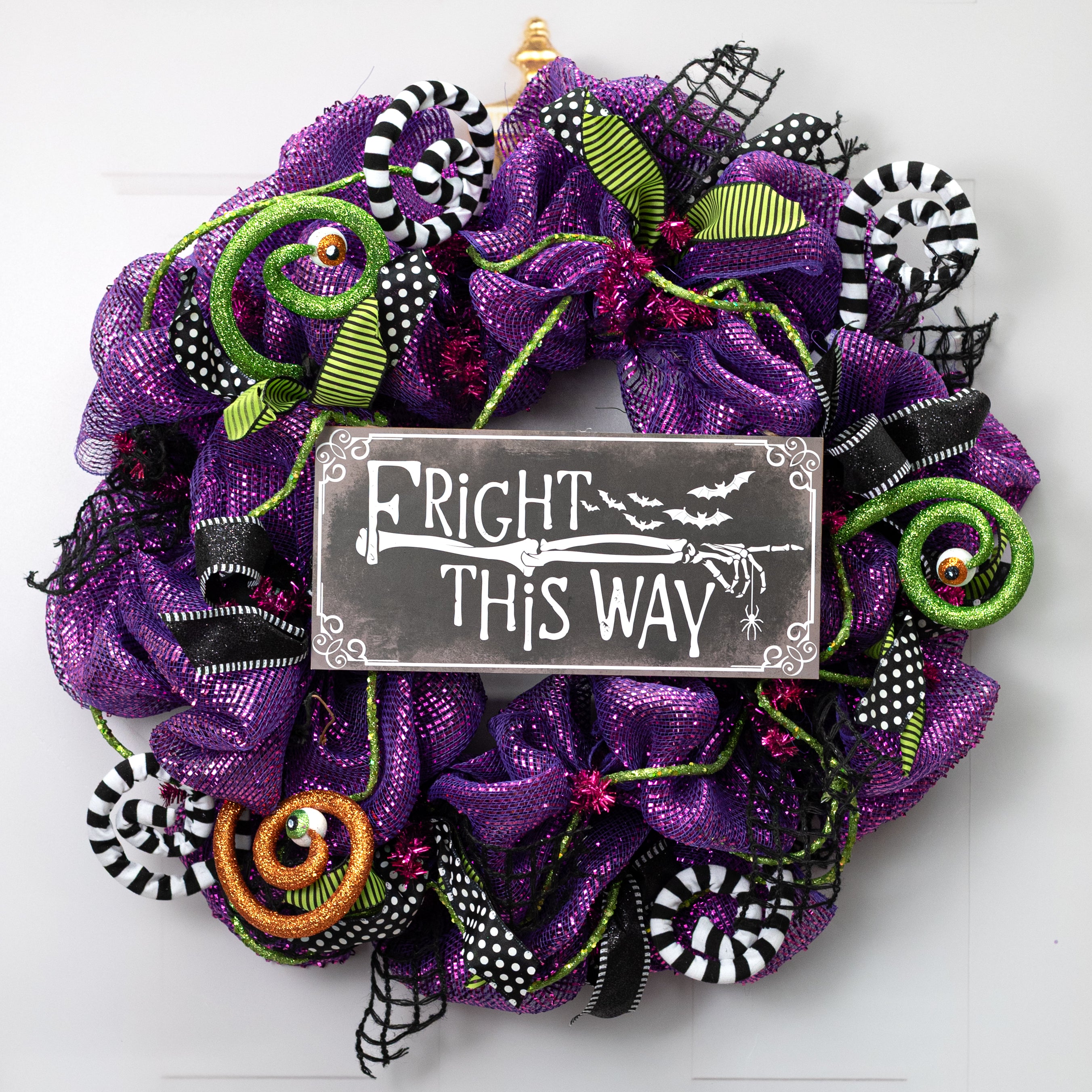 12" Wooden Sign: Fright This Way