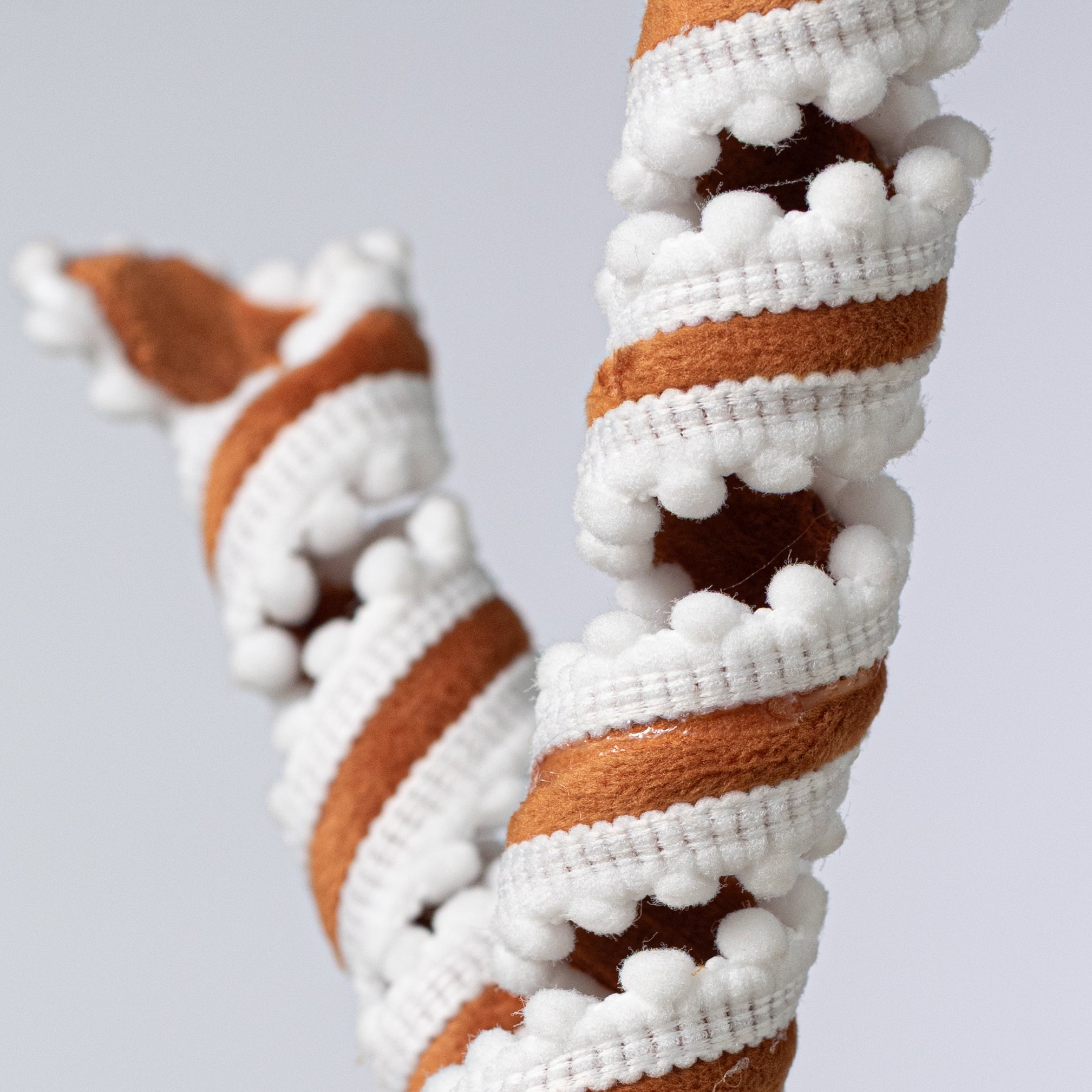 16" Gingerbread & Pom-Poms Curly Spray