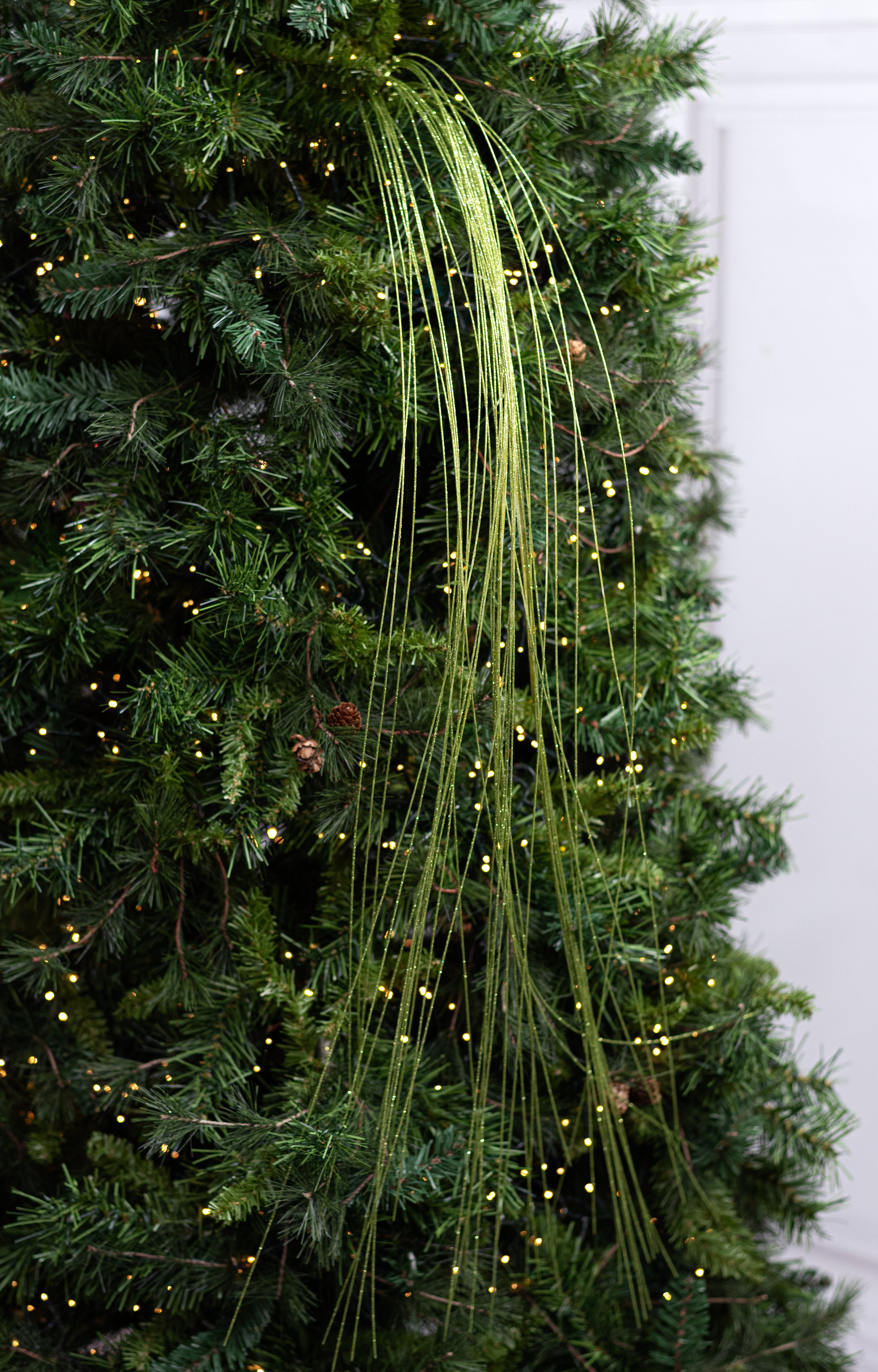 55" Glitter Fishline Hanging Spray: Lime Green