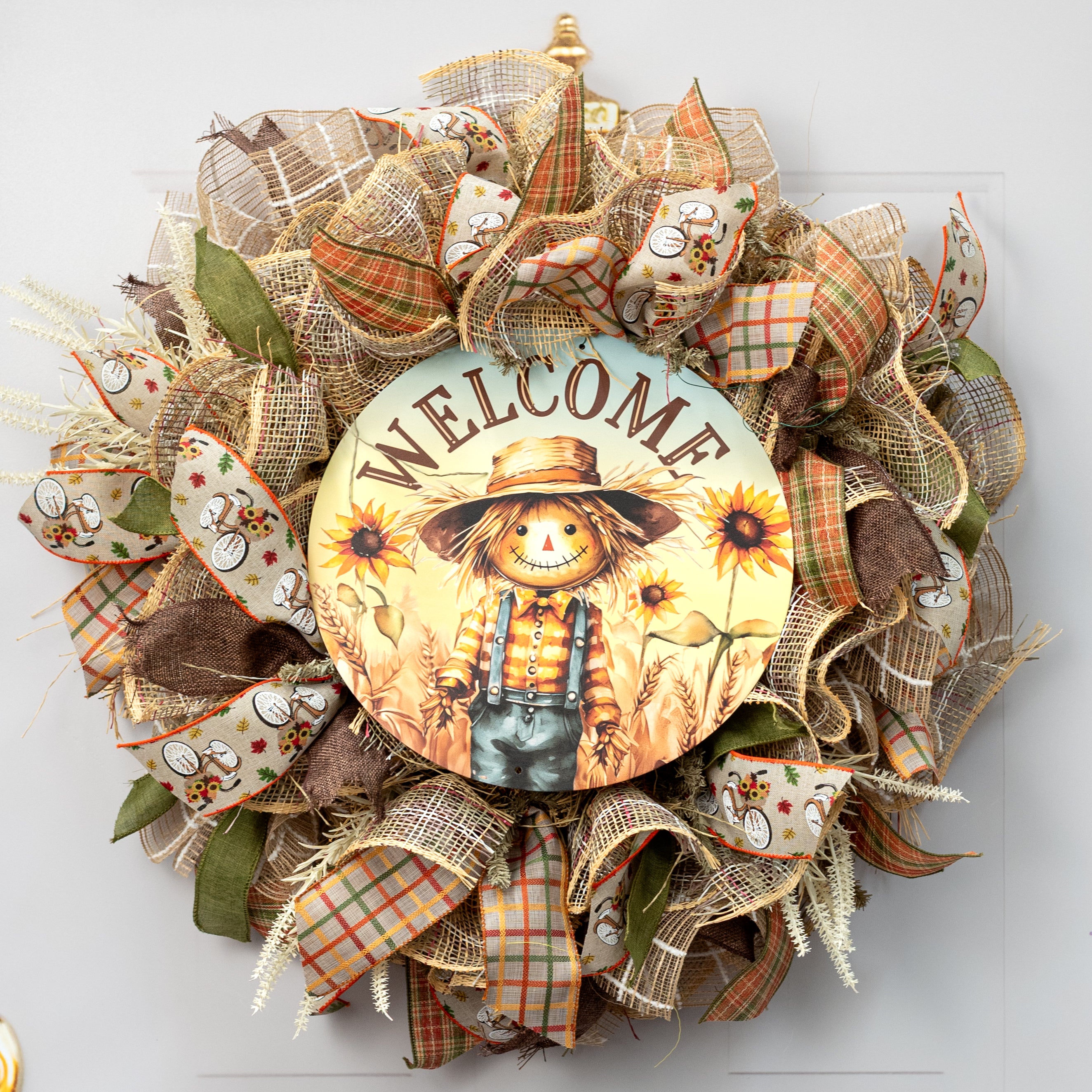 12" Round Metal Sign: Welcome Scarecrow Sunflower