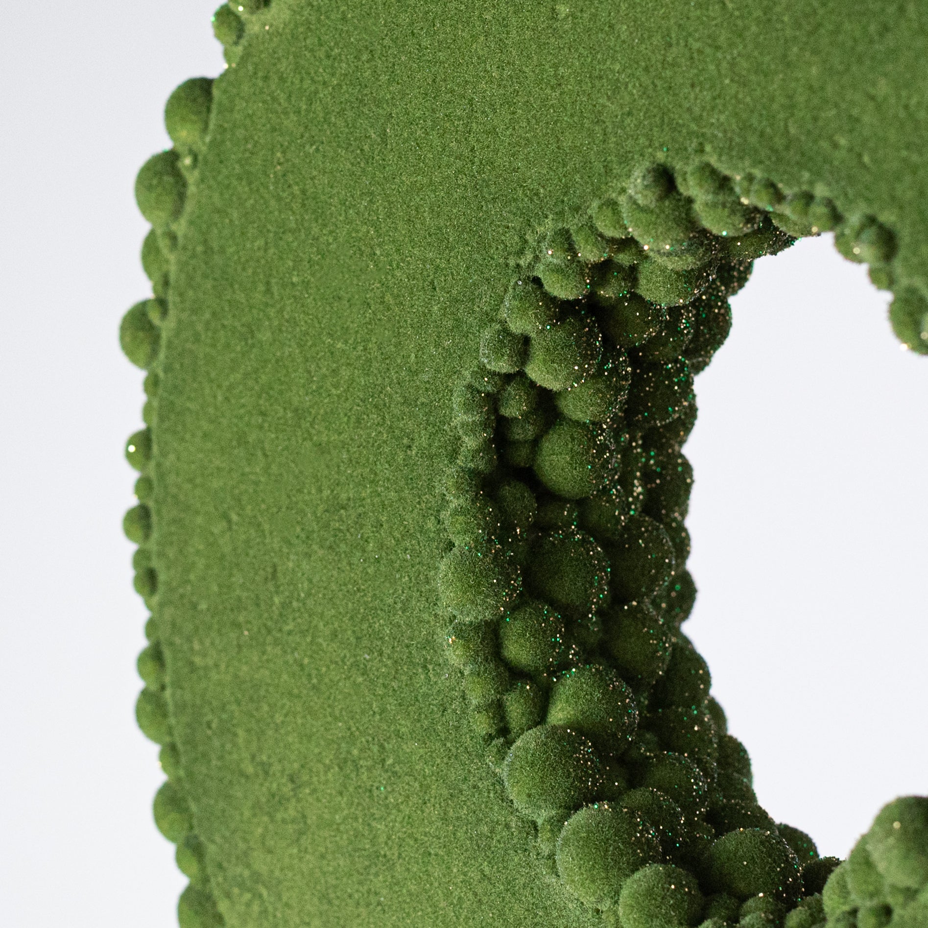 9" Glitter Berry Cabinet Wreath Ornament: Moss Green