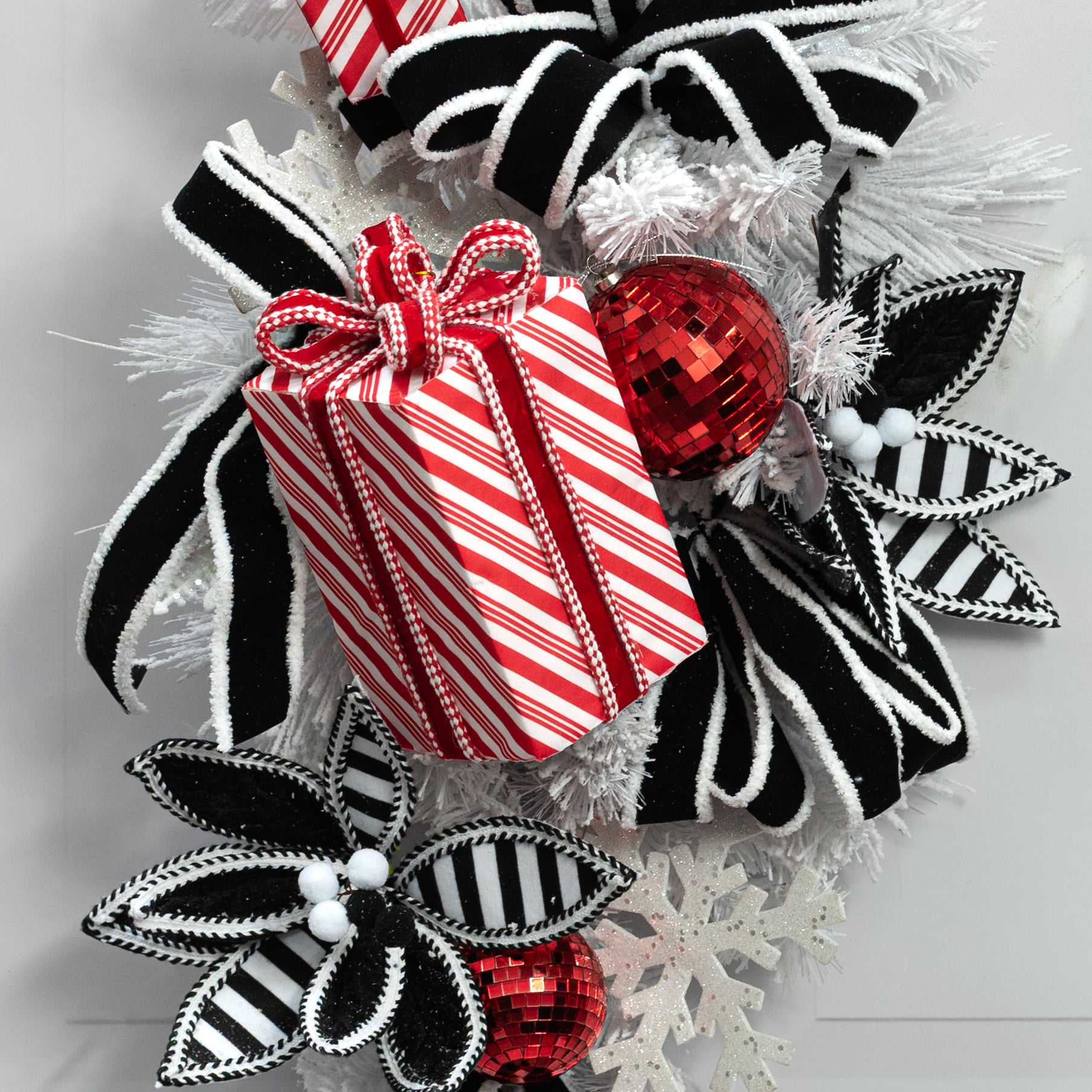 9" Stripe Gift Box Decor: Red & White Peppermint