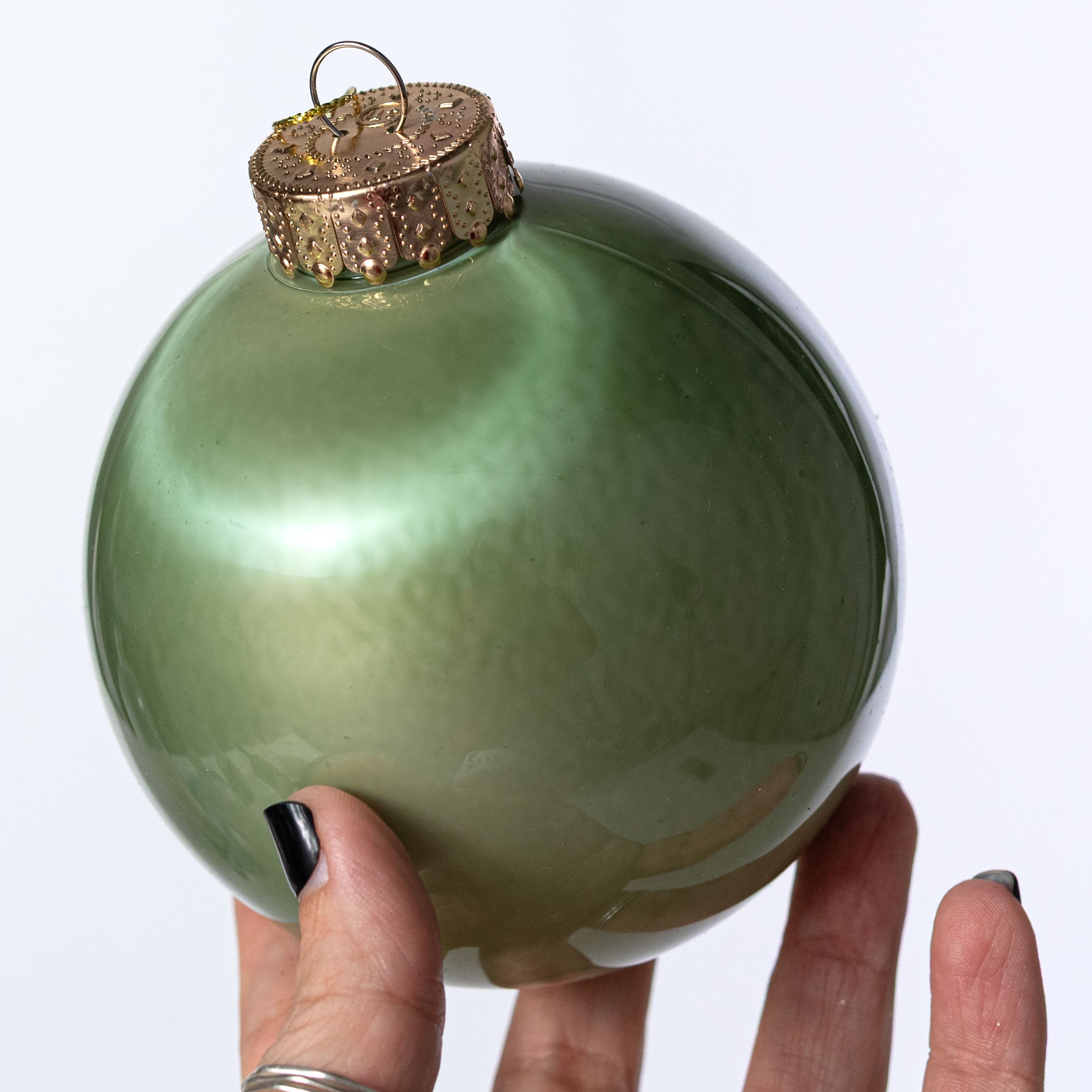 100mm Lacquered Glass-Look Shatterproof Ornament: Sage Green