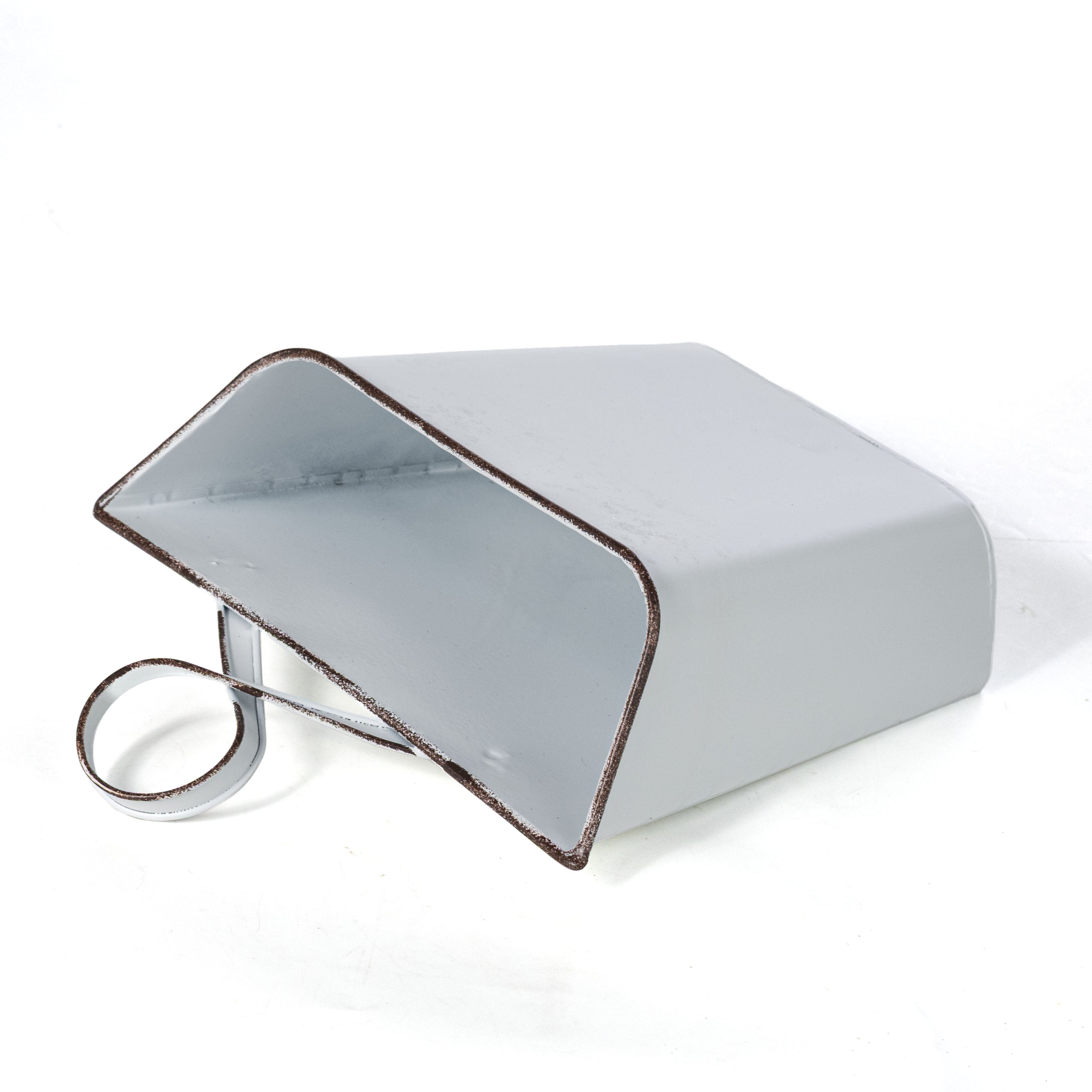 11" Metal Wall Pocket: Distressed White