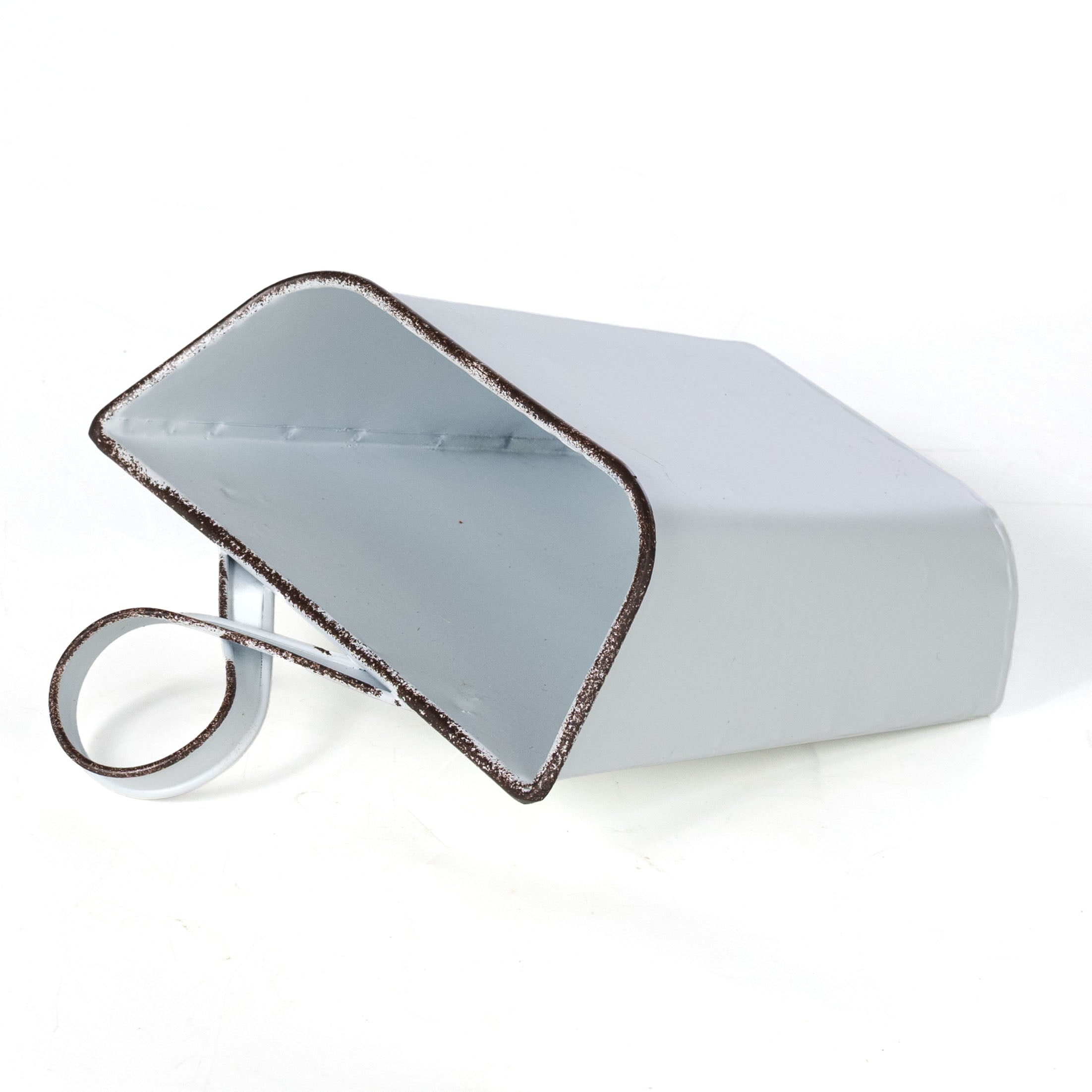 9" Metal Wall Pocket: Distressed White