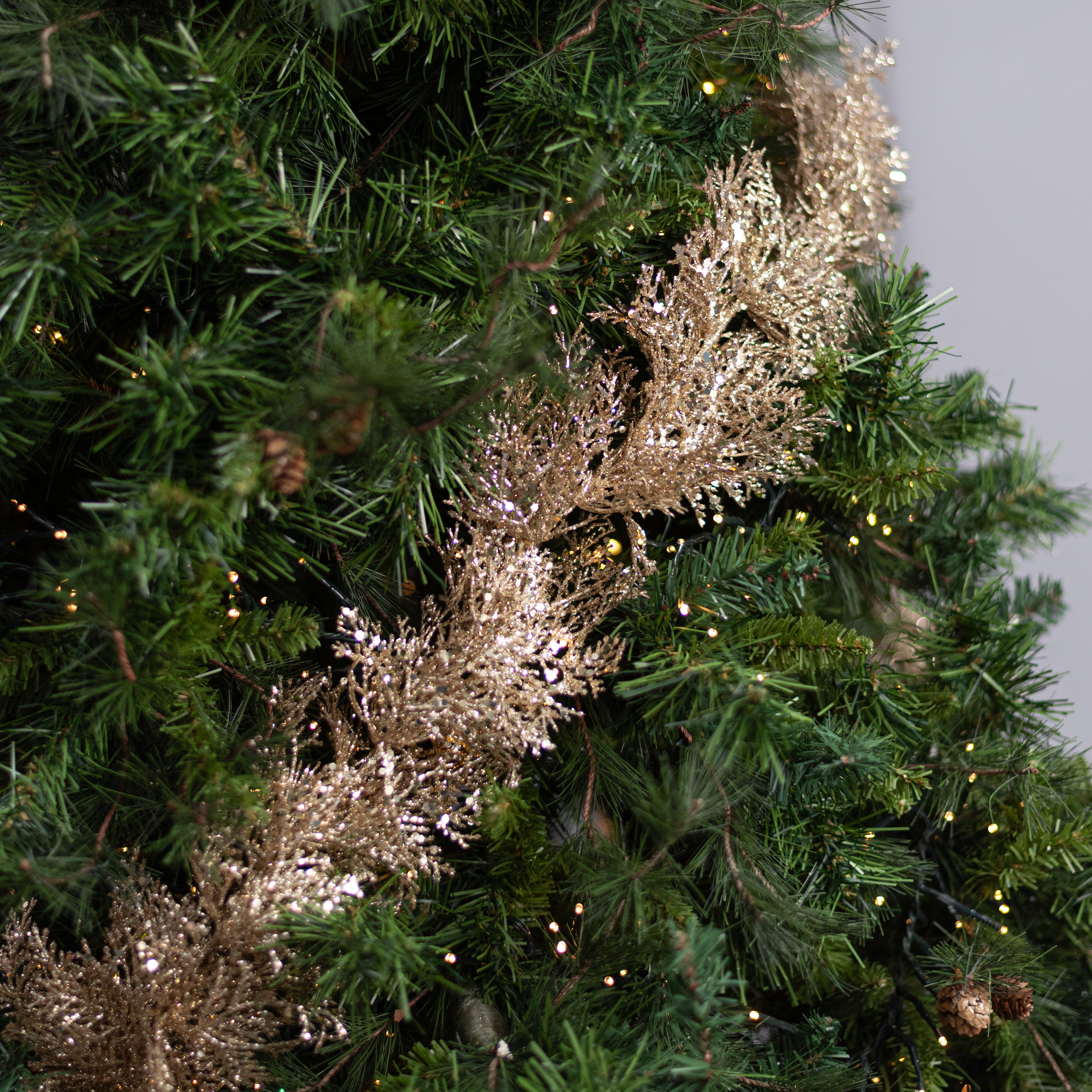 6" Glittered Cedar Garland: Champagne Gold
