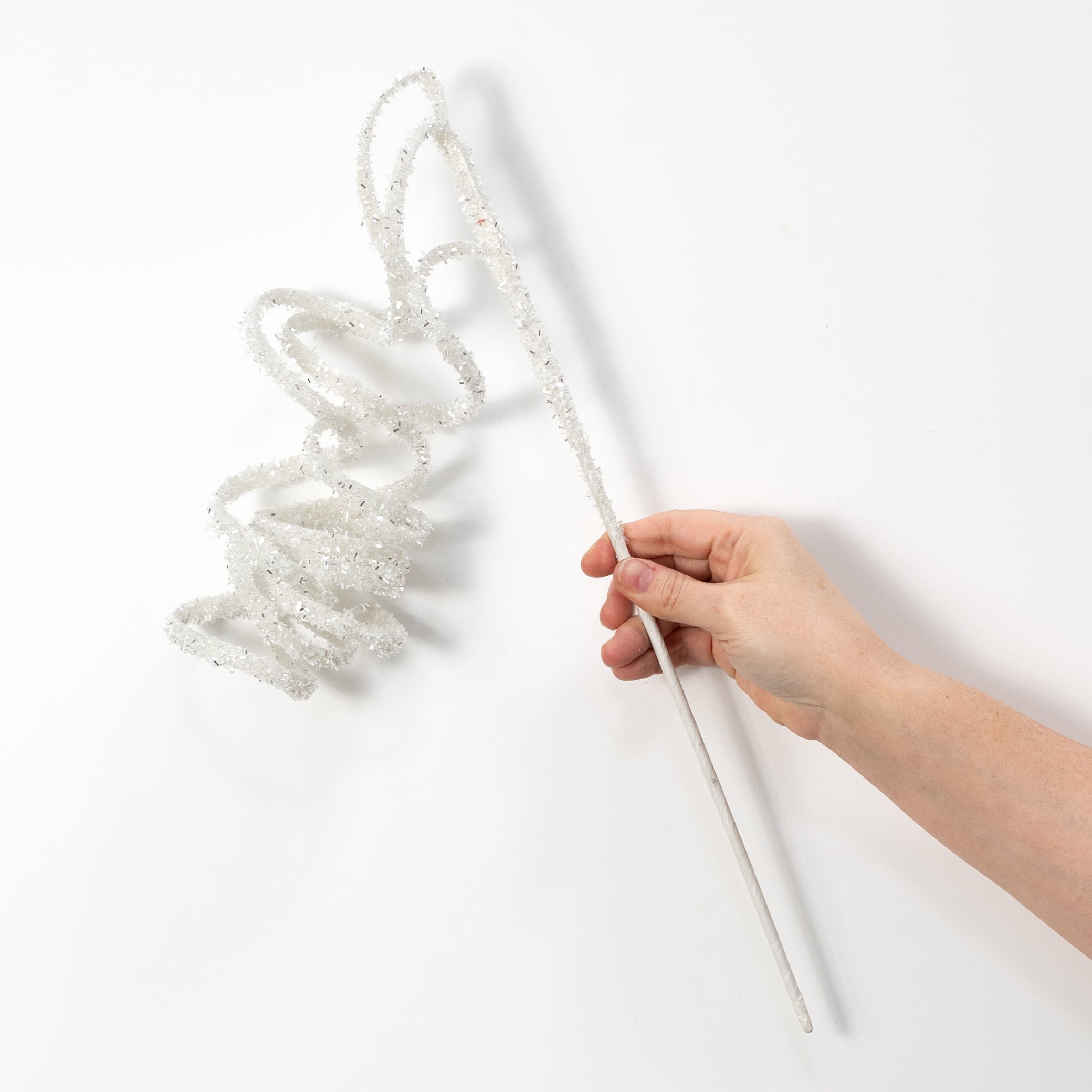 20" Glitter Curly Ribbon Hanging Spray: White & Silver