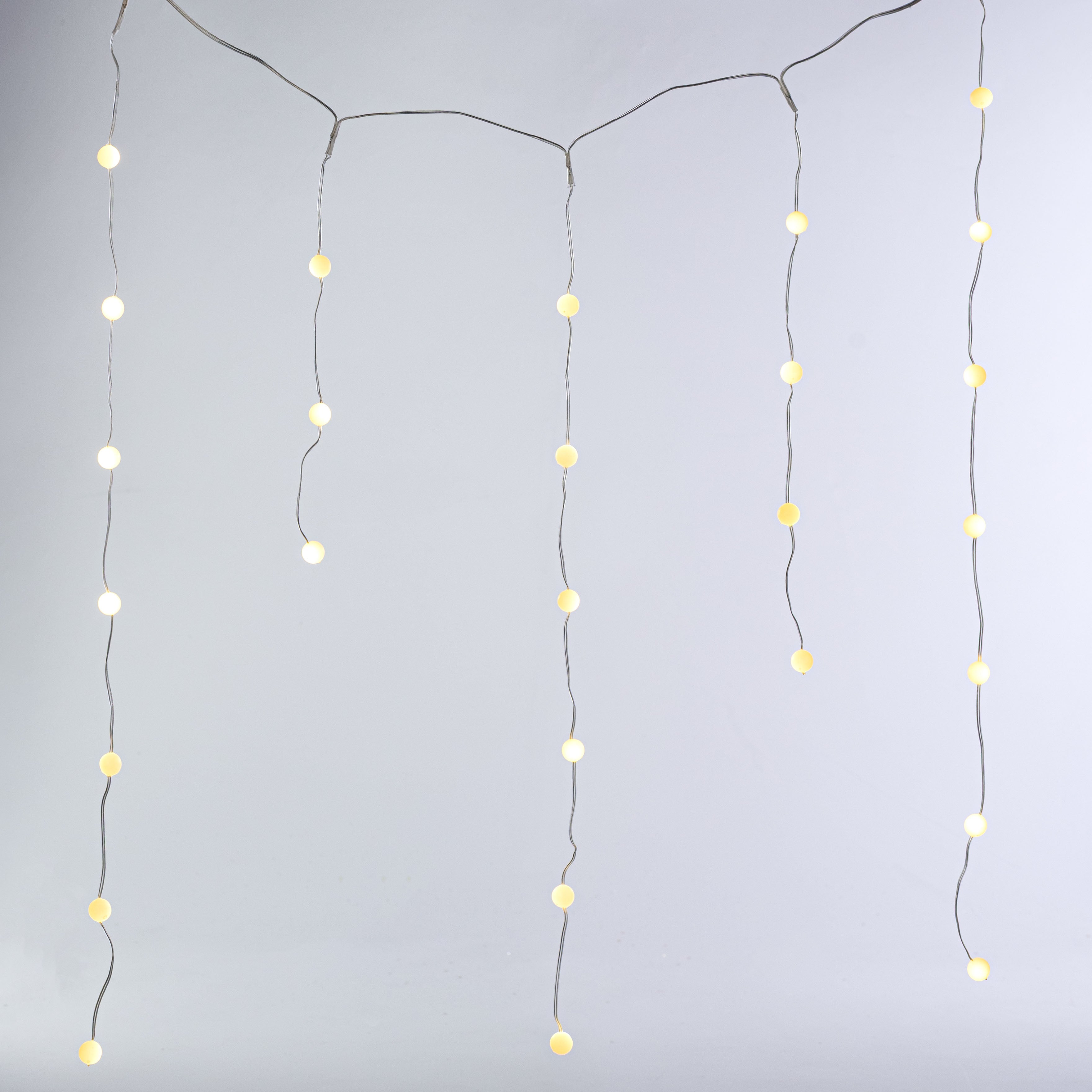 15' LED Orb Lights: Warm White