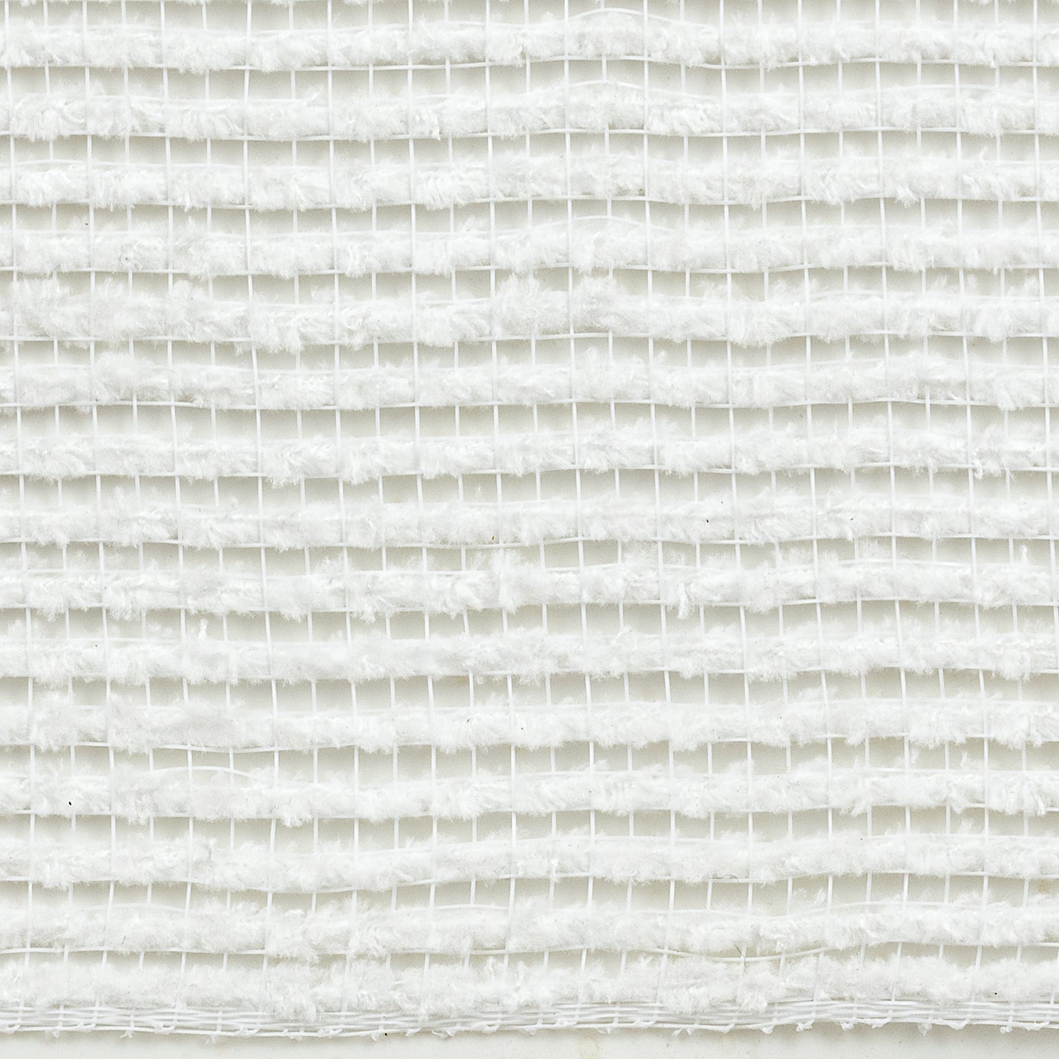 10" All Snow Fuzz Mesh: White (10 Yards)