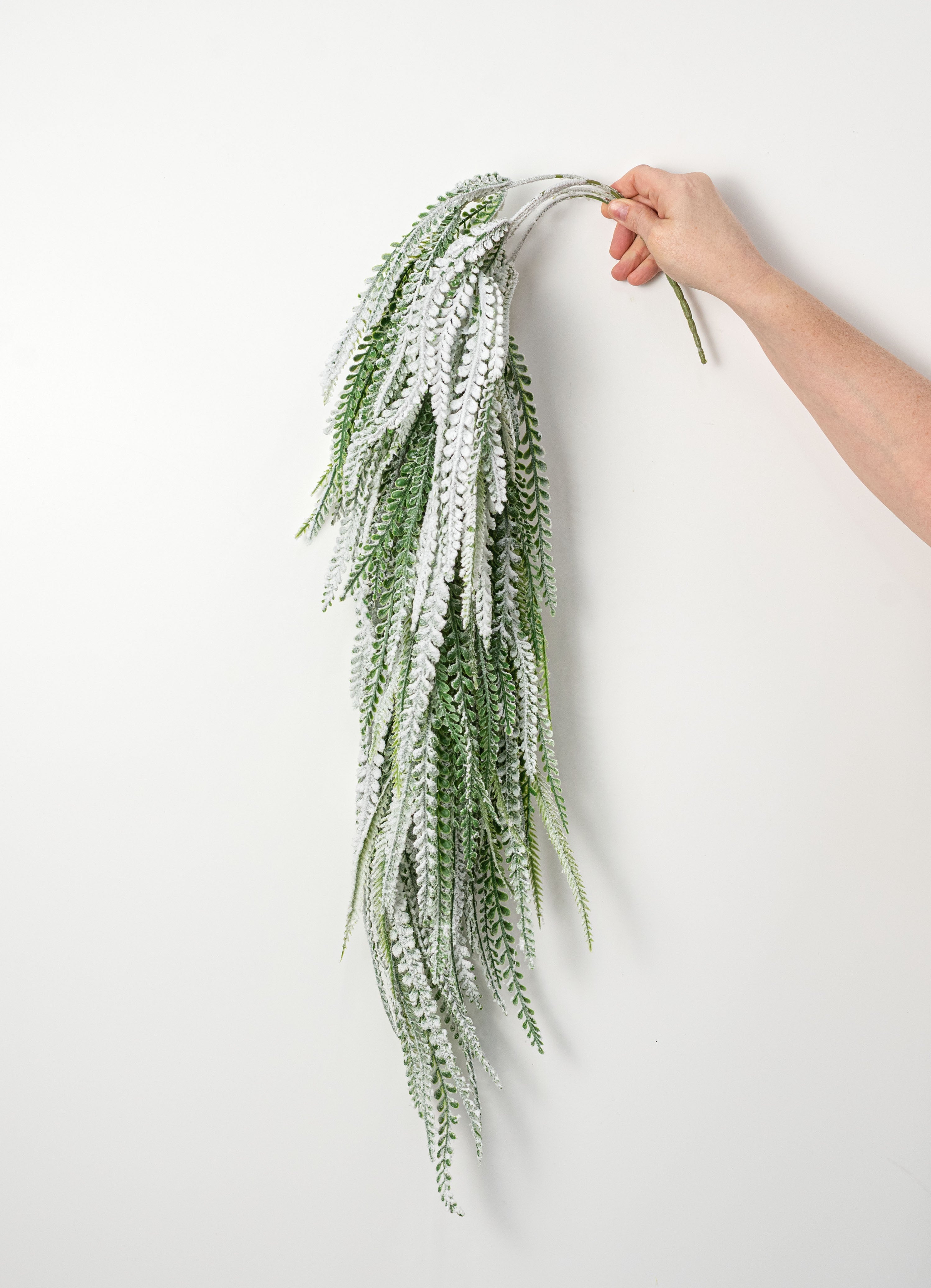 31" Plastic Leaves Button Fern Hanging Bush: Flocked Snow Green (5 Stem)