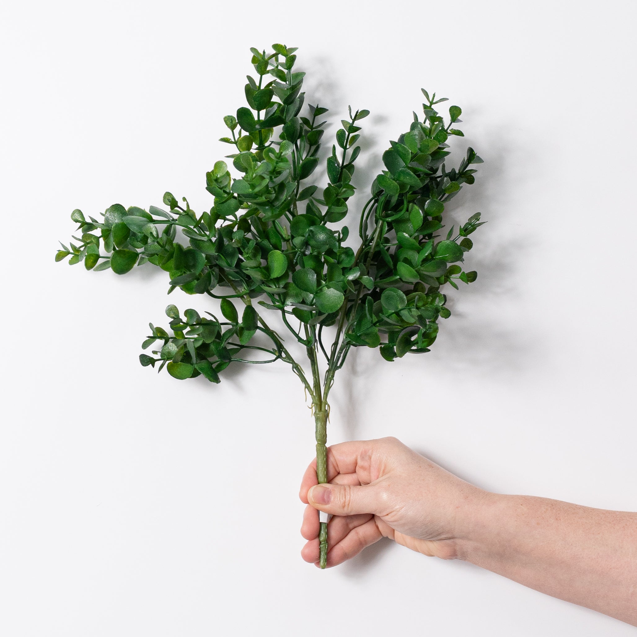 14" Eucalyptus Bush: Green (5 Stem)