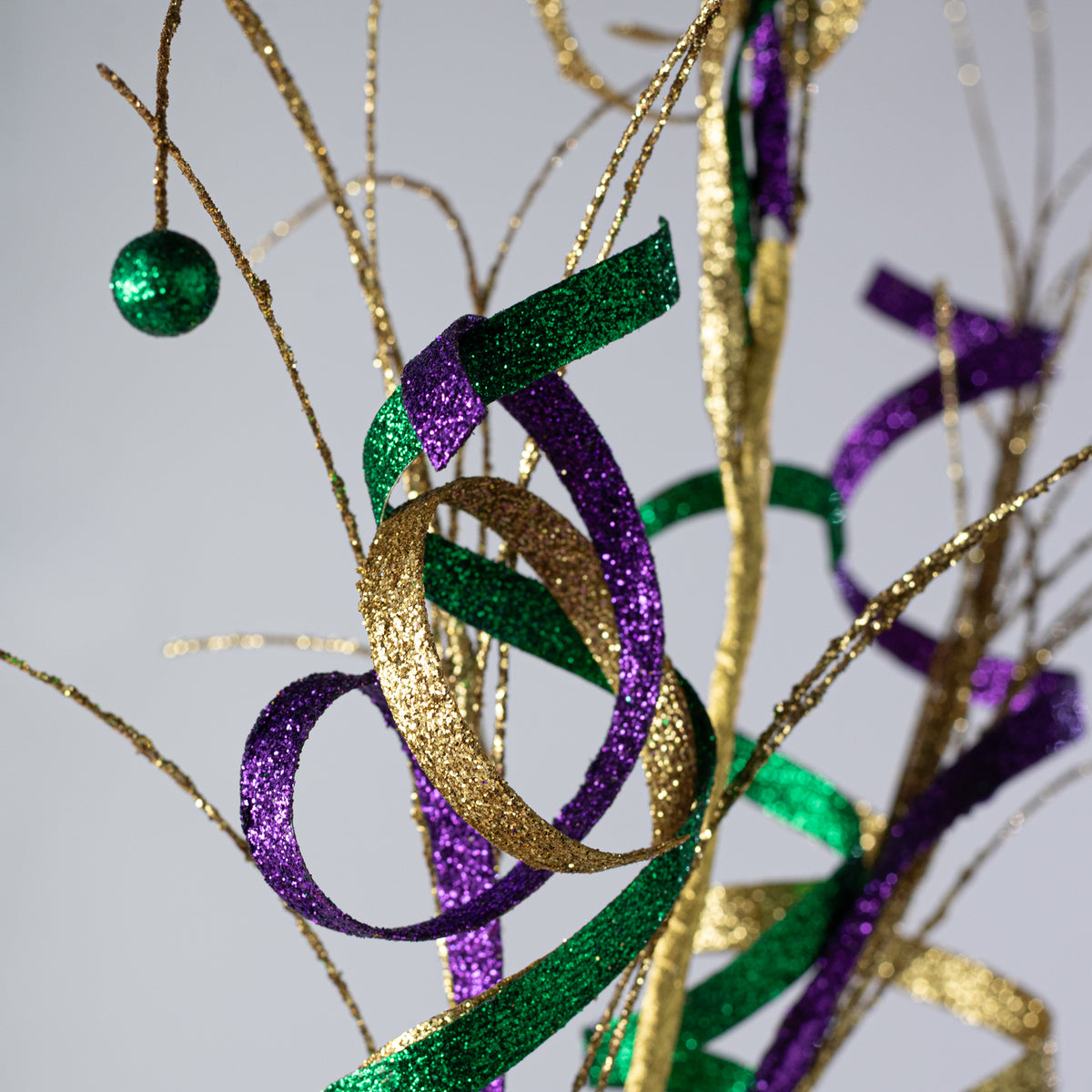 35" Glitter Wispy Curls & Balls Spray: Mardi Gras