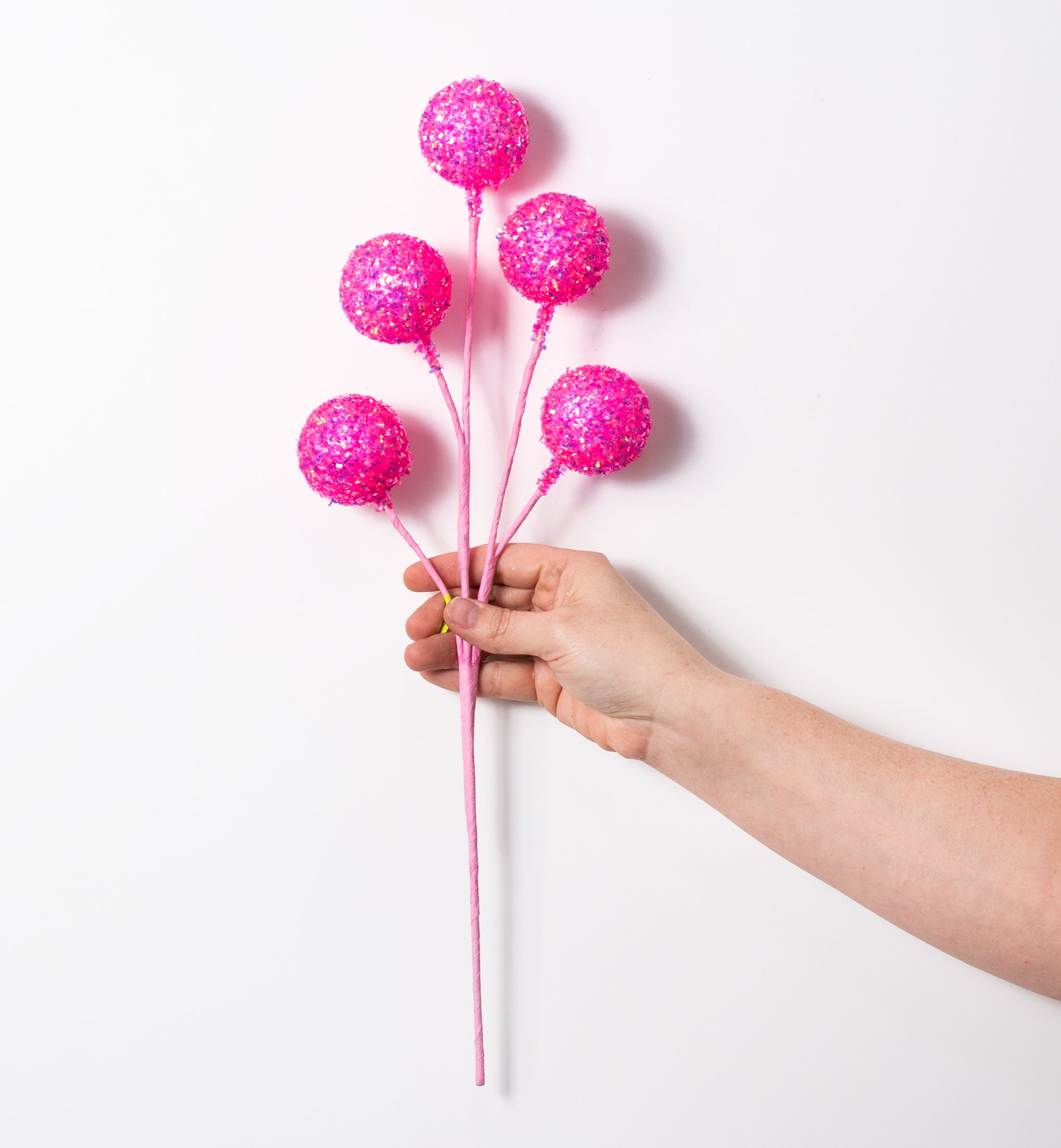 18" Frizzy Ball Pick x5: Iridescent Hot Pink