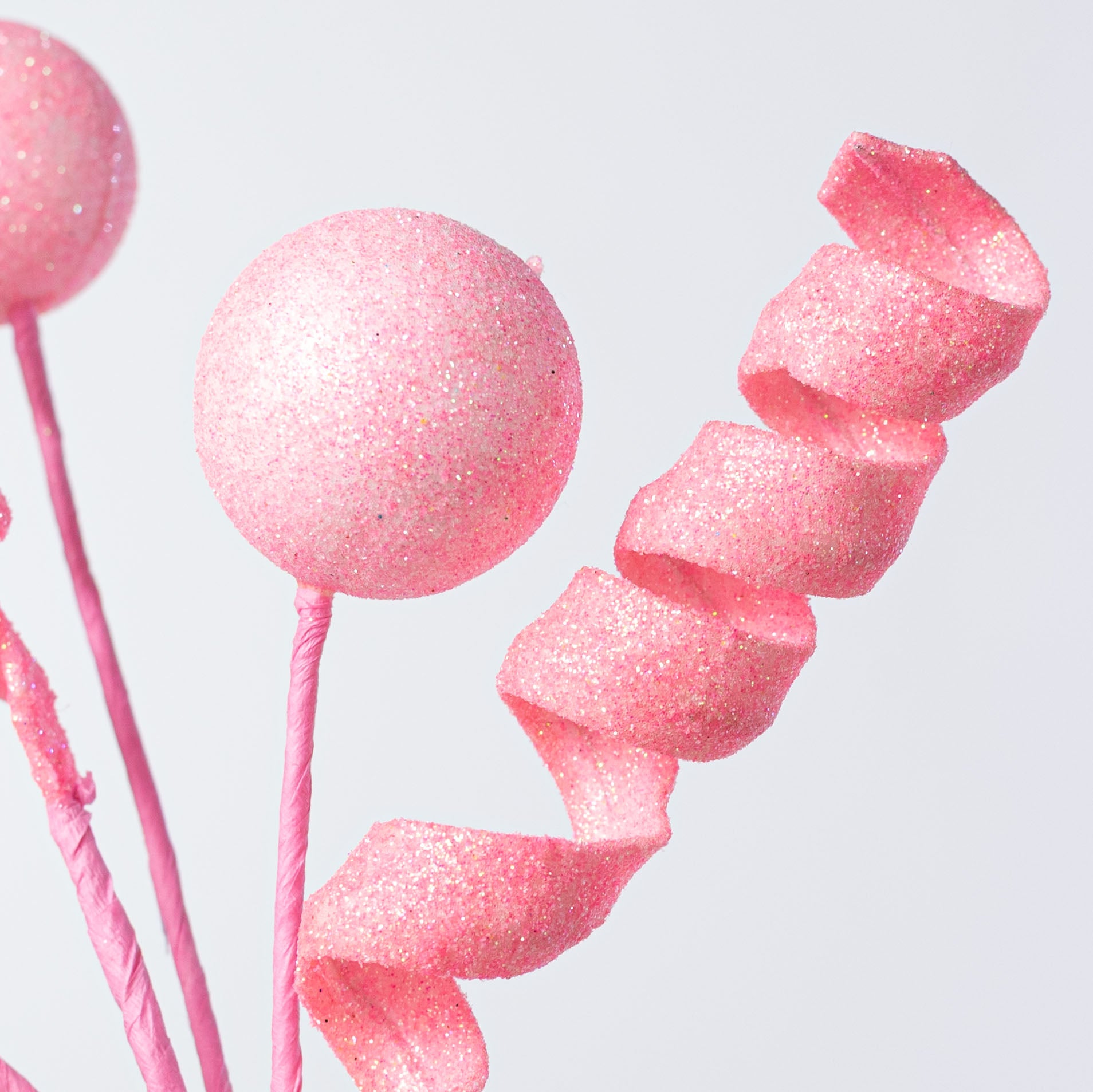 18" Glitter Ball & Curly Pick: Iridescent Pink