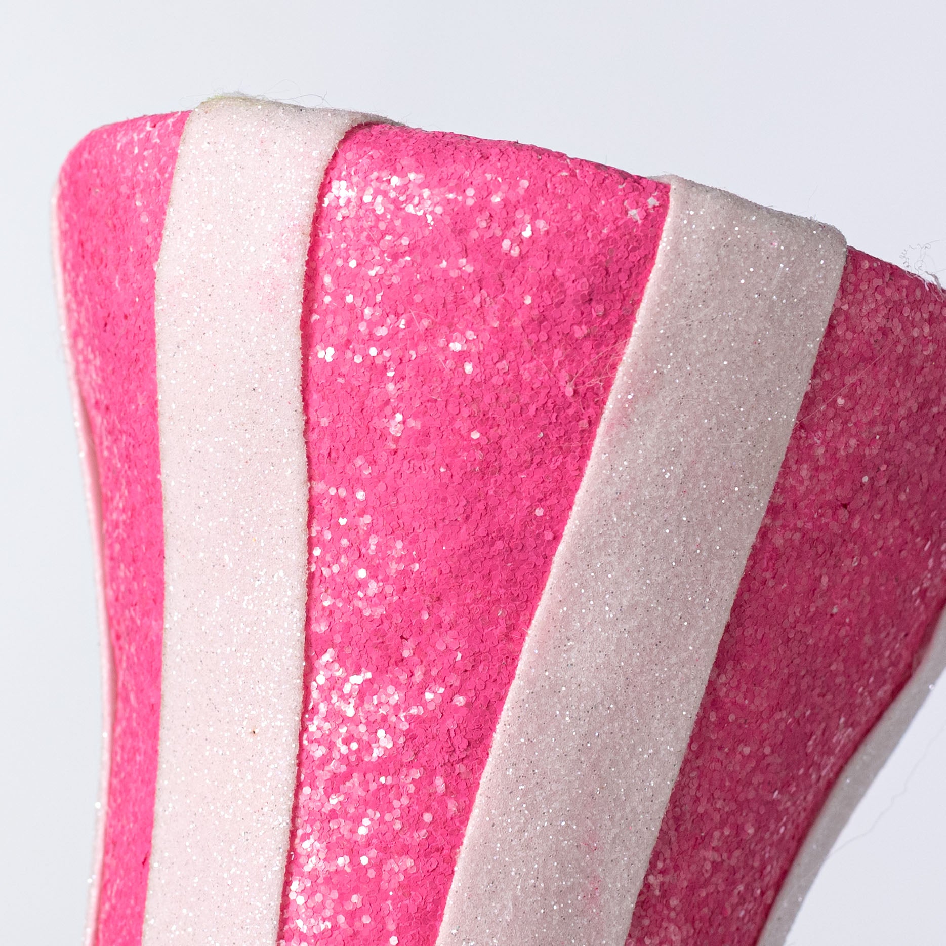 7.5" Striped Glitter Top Hat Decor: Hot Pink