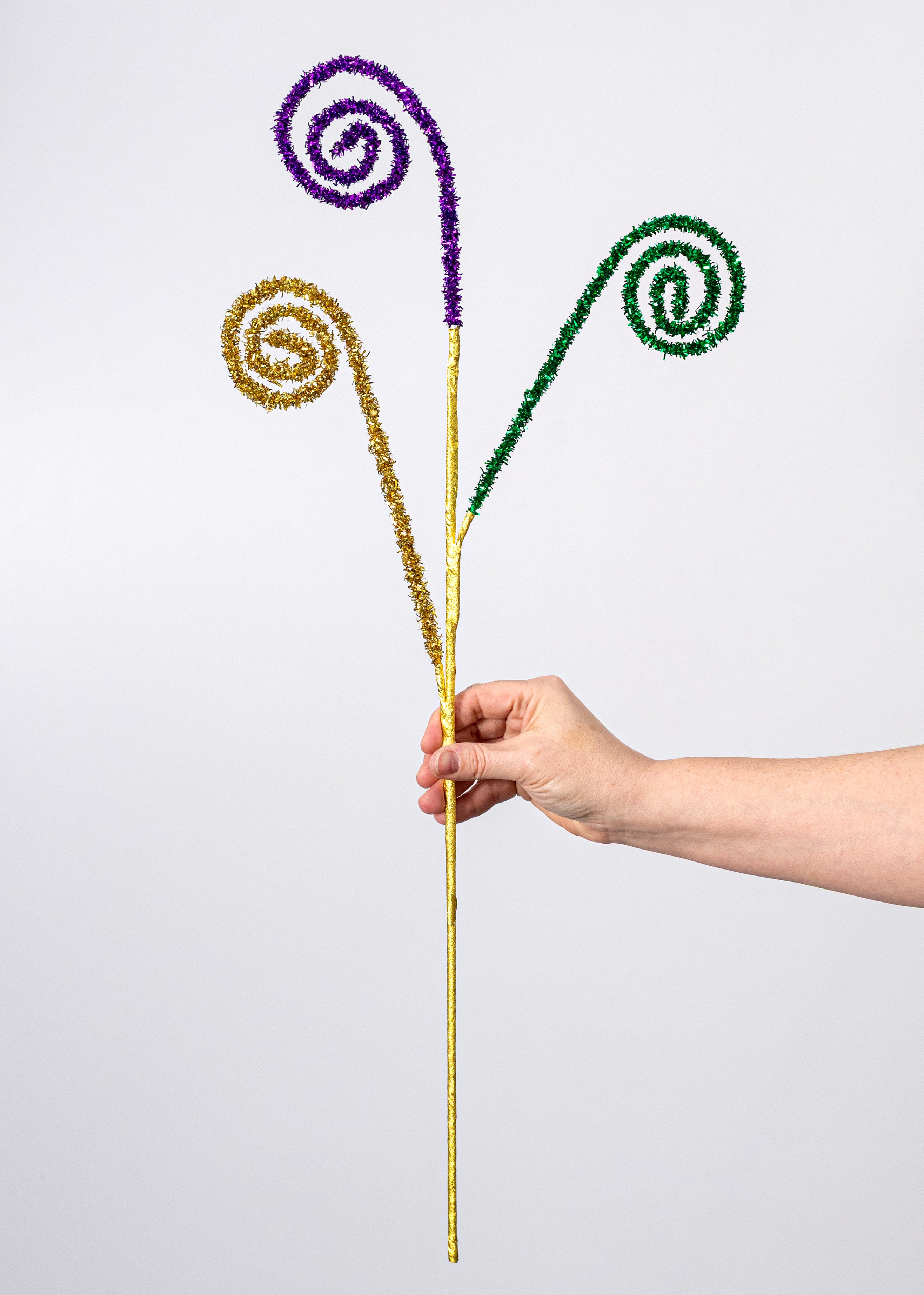 28" Foil Tinsel Curls Spray: Mardi Gras