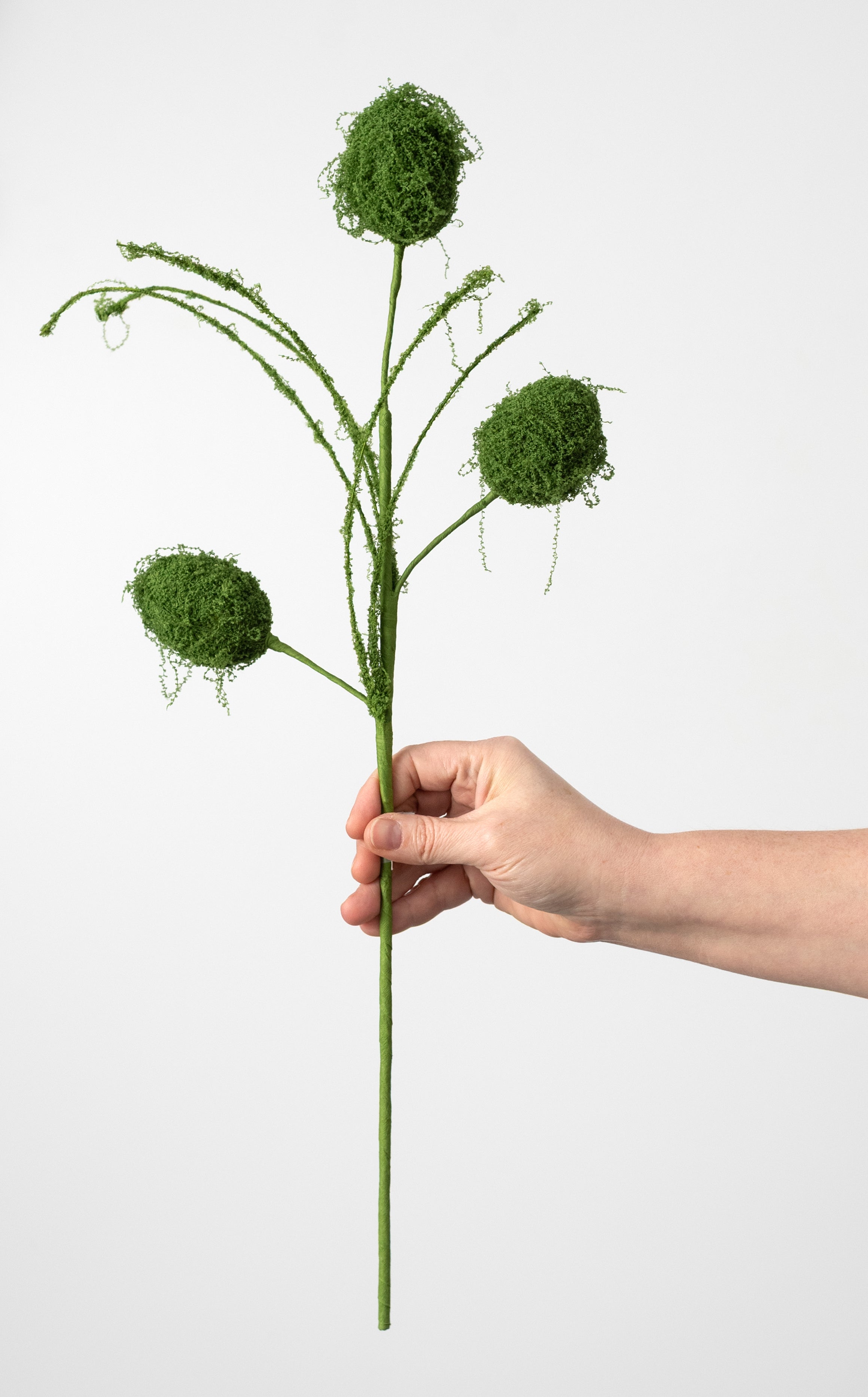 22" Moss Eggs Spray: Green